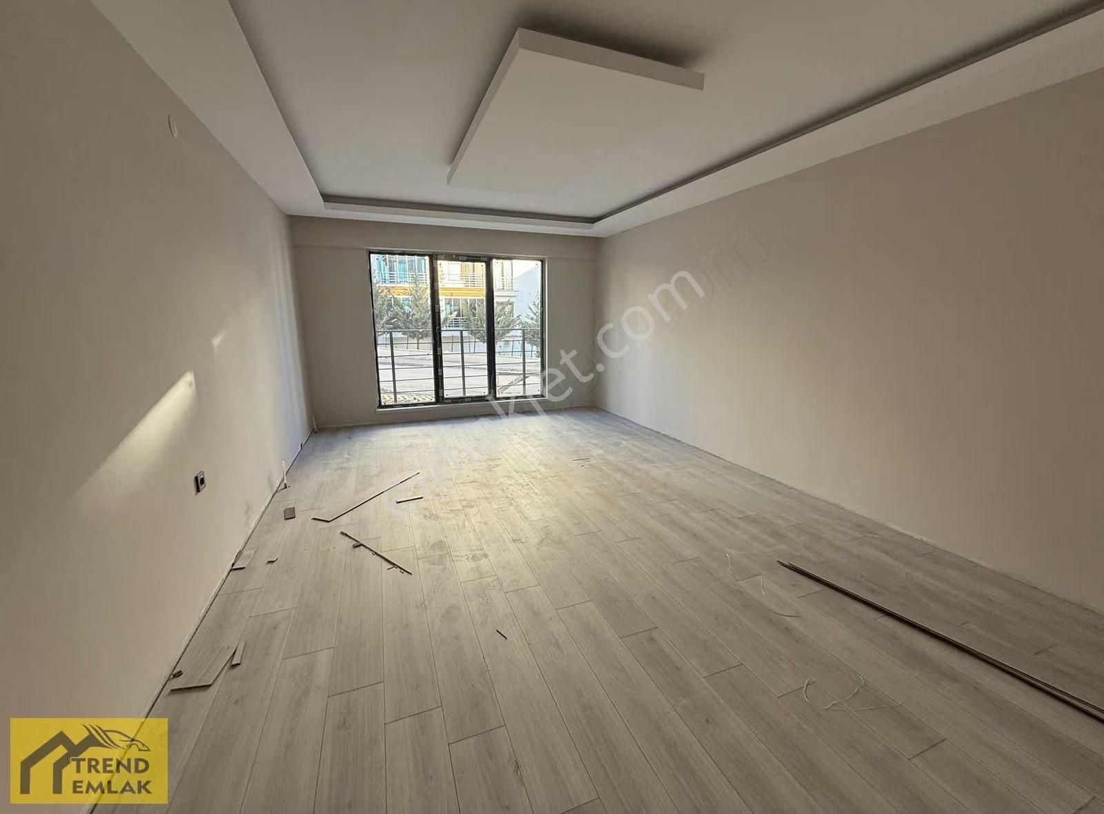 Trend Migros Karşısı 2.kat Konumunda 3+1 Ebeveyn+giyinme 140m2** - Görsel 25