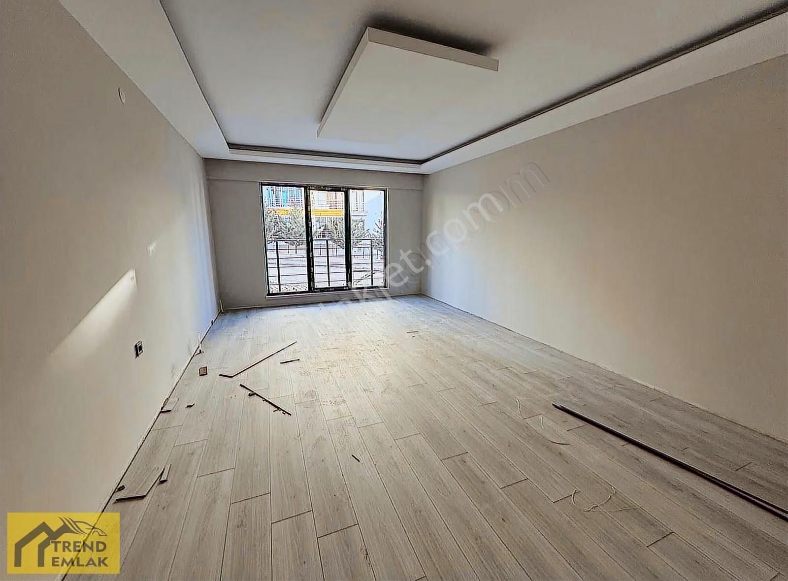 Trend Migros Karşısı 2.kat Konumunda 3+1 Ebeveyn+giyinme 140m2** - Görsel 3