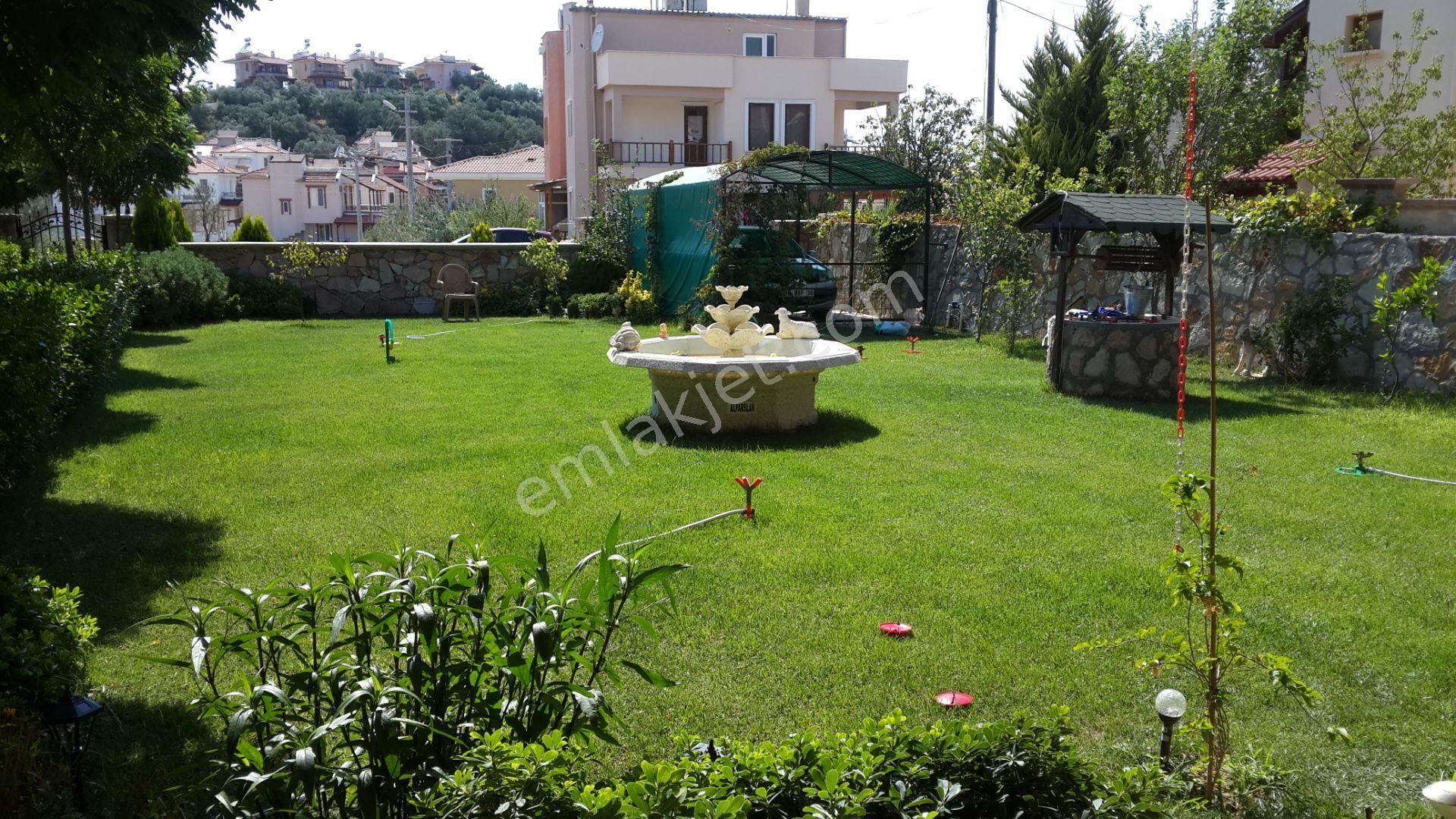 Ayvalikta Satilik Mukemmel Tripleks Villa - Görsel 30