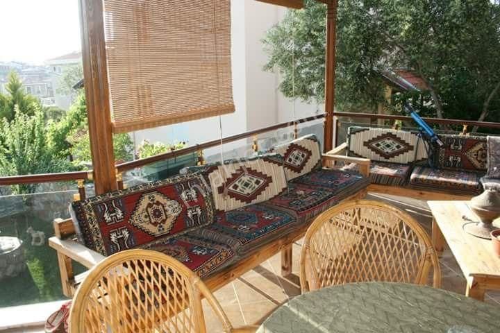 Ayvalikta Satilik Mukemmel Tripleks Villa - Görsel 17