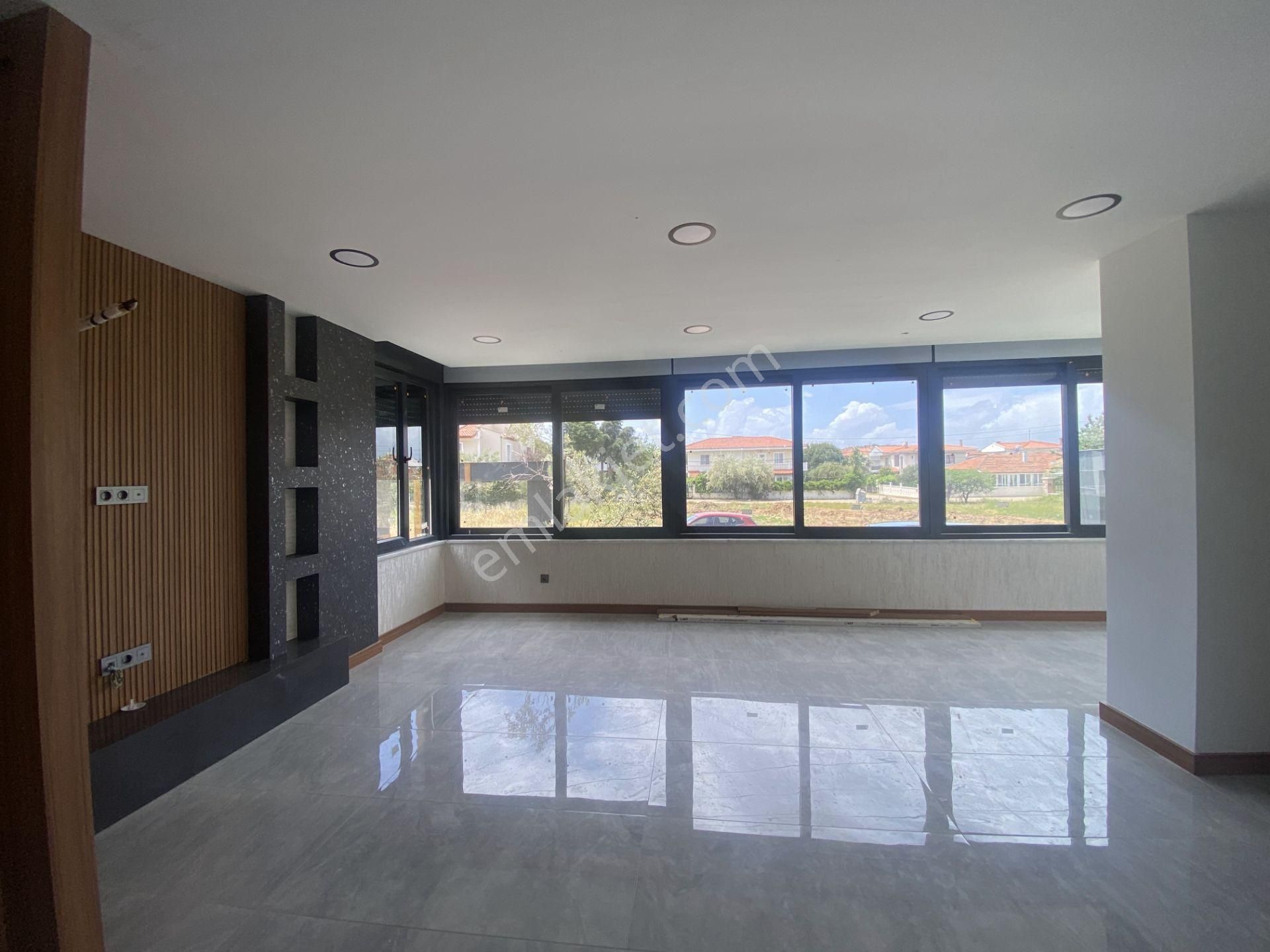 Balıkesir Ayvalık Camlık Ta Satılık Mustakil Villa - Görsel 14