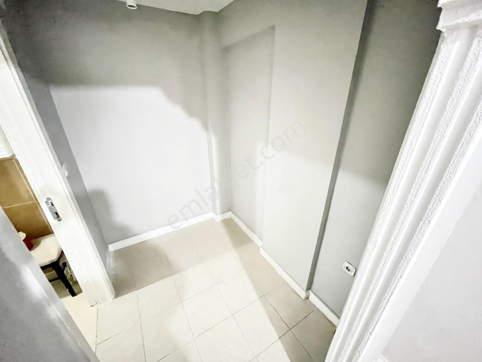 Valentia'dan Cadde Yakını Yüksek Giriş 2+1 Satılık Boş Daire !!! - Görsel 24