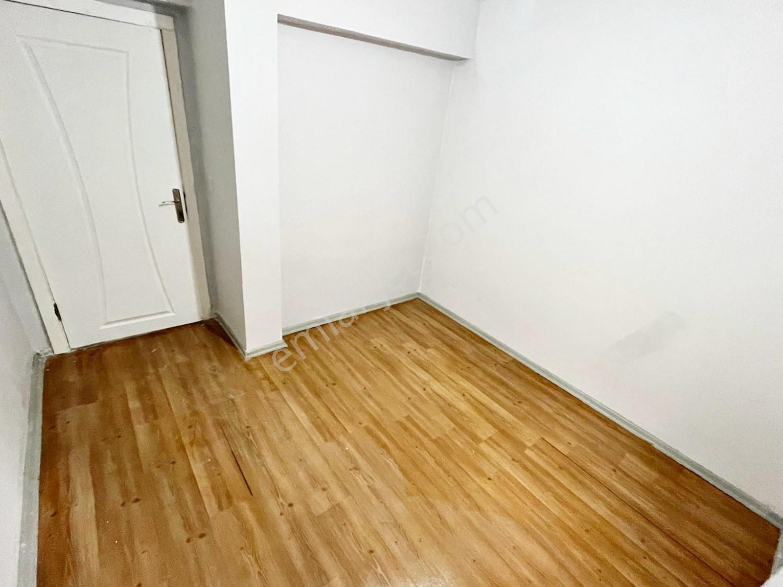 Valentia'dan Cadde Yakını Yüksek Giriş 2+1 Satılık Boş Daire !!! - Görsel 21