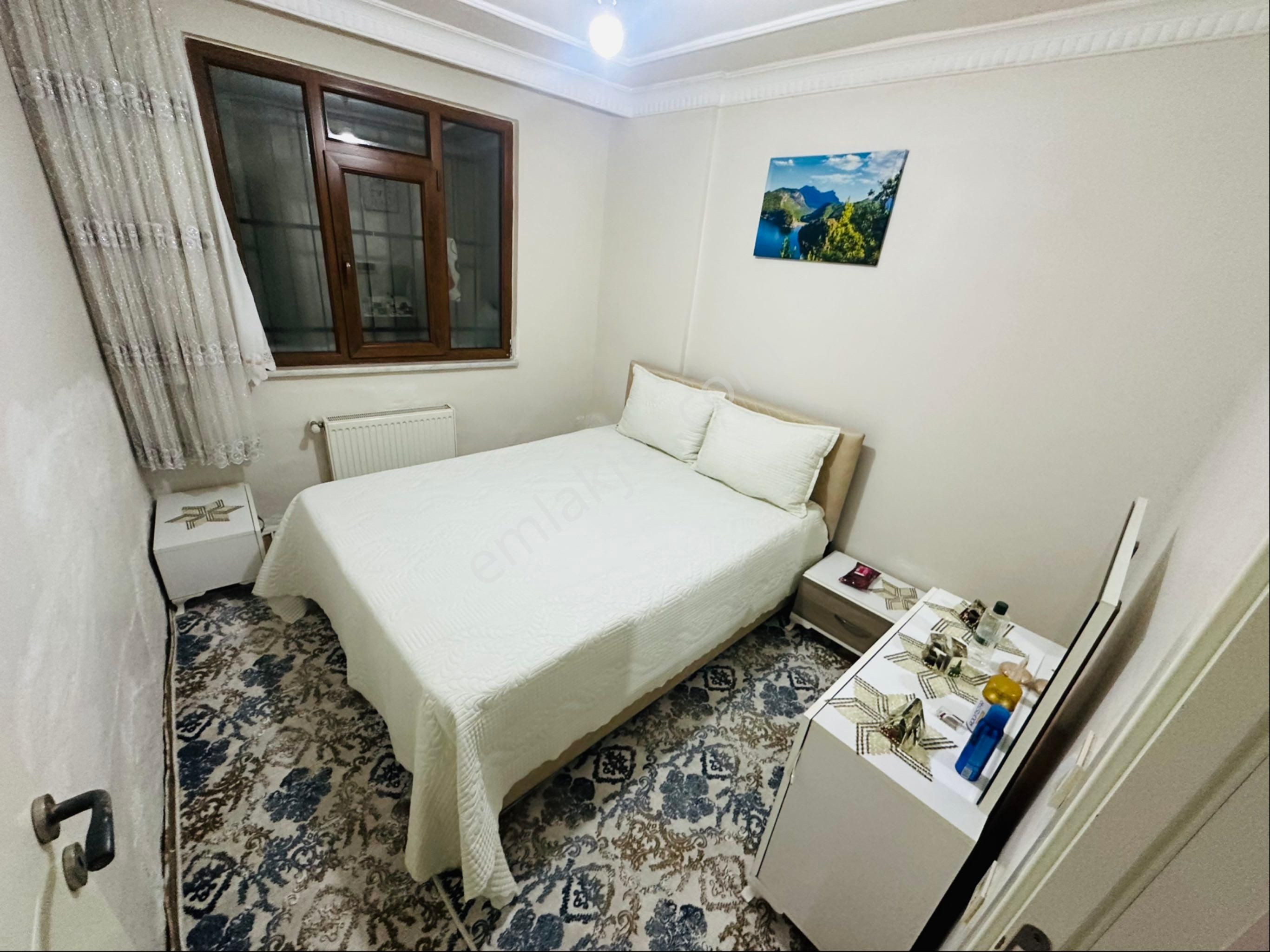 Tramvay Dibinde Caddeye Yakın 2+1 80m2 Satılık Bahçe Katı - Görsel 8