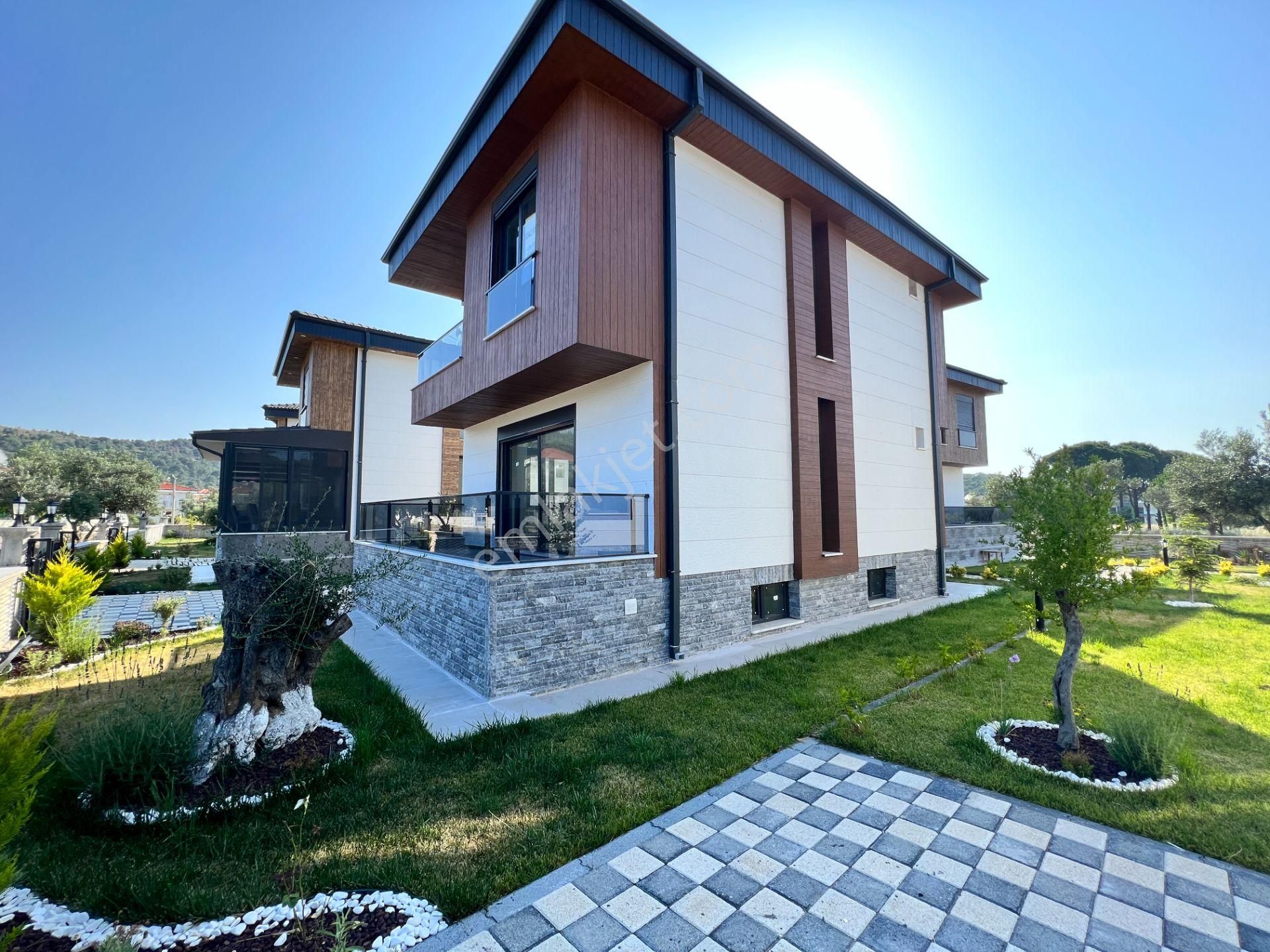 Balıkesir Ayvalık Camlık Ta Satılık Muhtesem Villalar. - Görsel 3