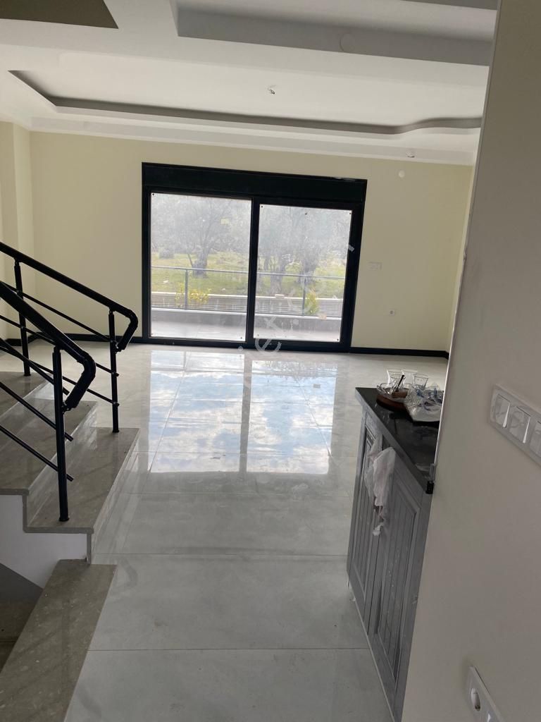 Balıkesir Ayvalık Camlık Ta Satılık Muhtesem Villalar. - Görsel 14