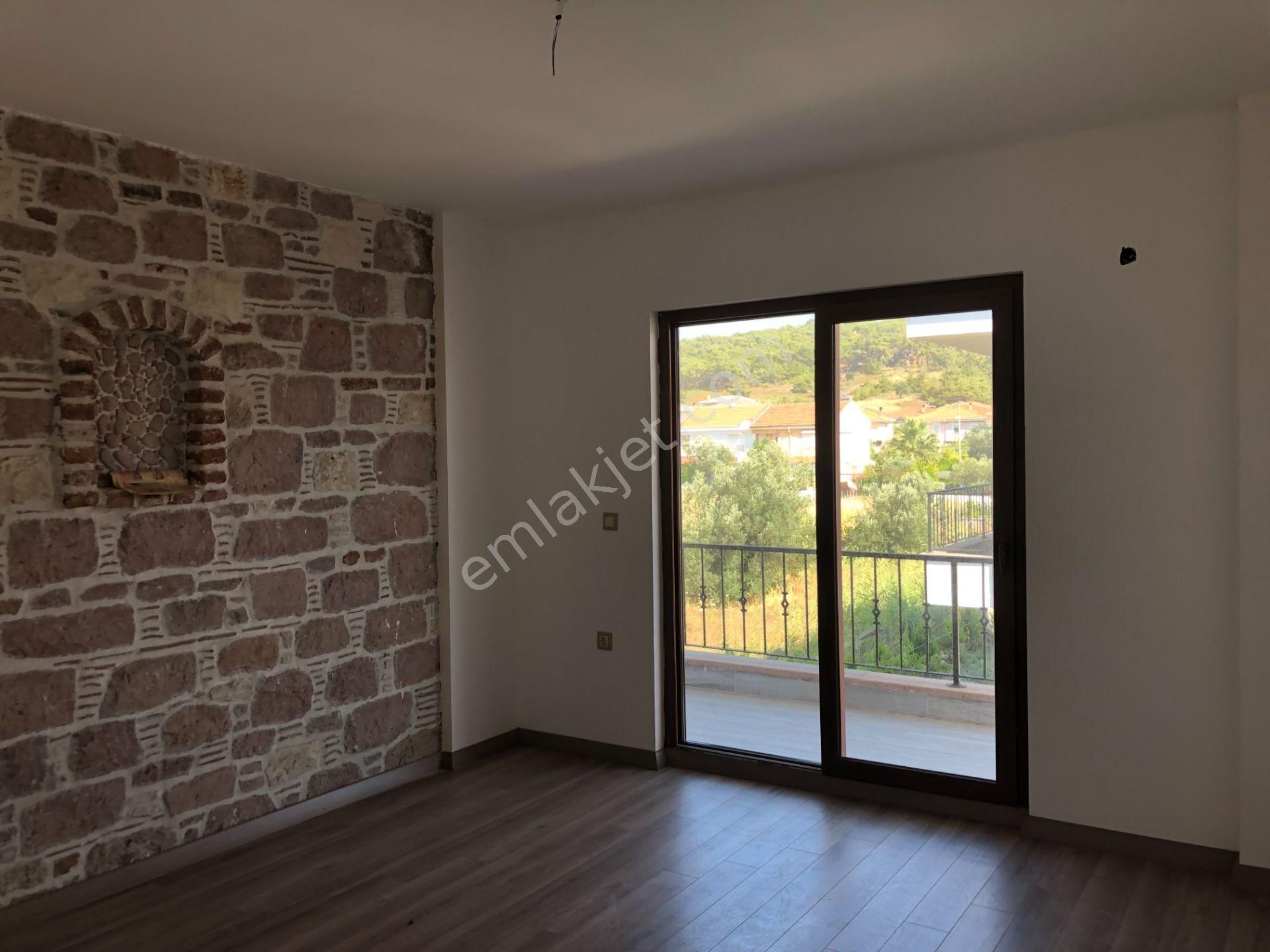 Balıkesir Ayvalık Camlık Ta Satılık Villa - Görsel 8