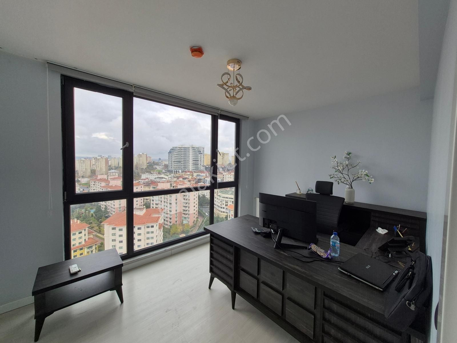 Küçükçekmece Halkalı Cadde24 Kiralık 2+1 Ofis Boş - Görsel 24