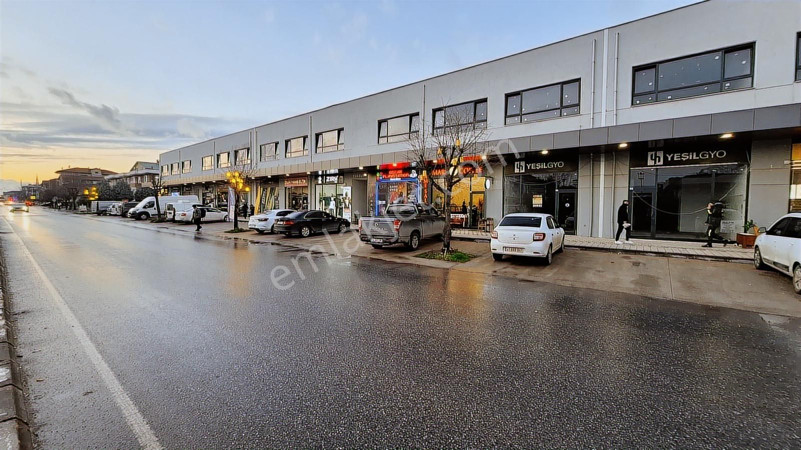 Sakarya Arifiye Merkezi Konumda Net 150 M2 3+1 Satılık Dubleks - Görsel 30