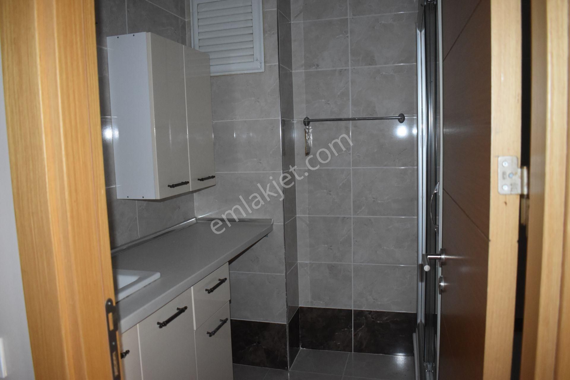 Büyükçekmece Atatürk Mah Havuzlu Sitede Ultra Lüks 4+2 Kiralık Dubleks - Görsel 12