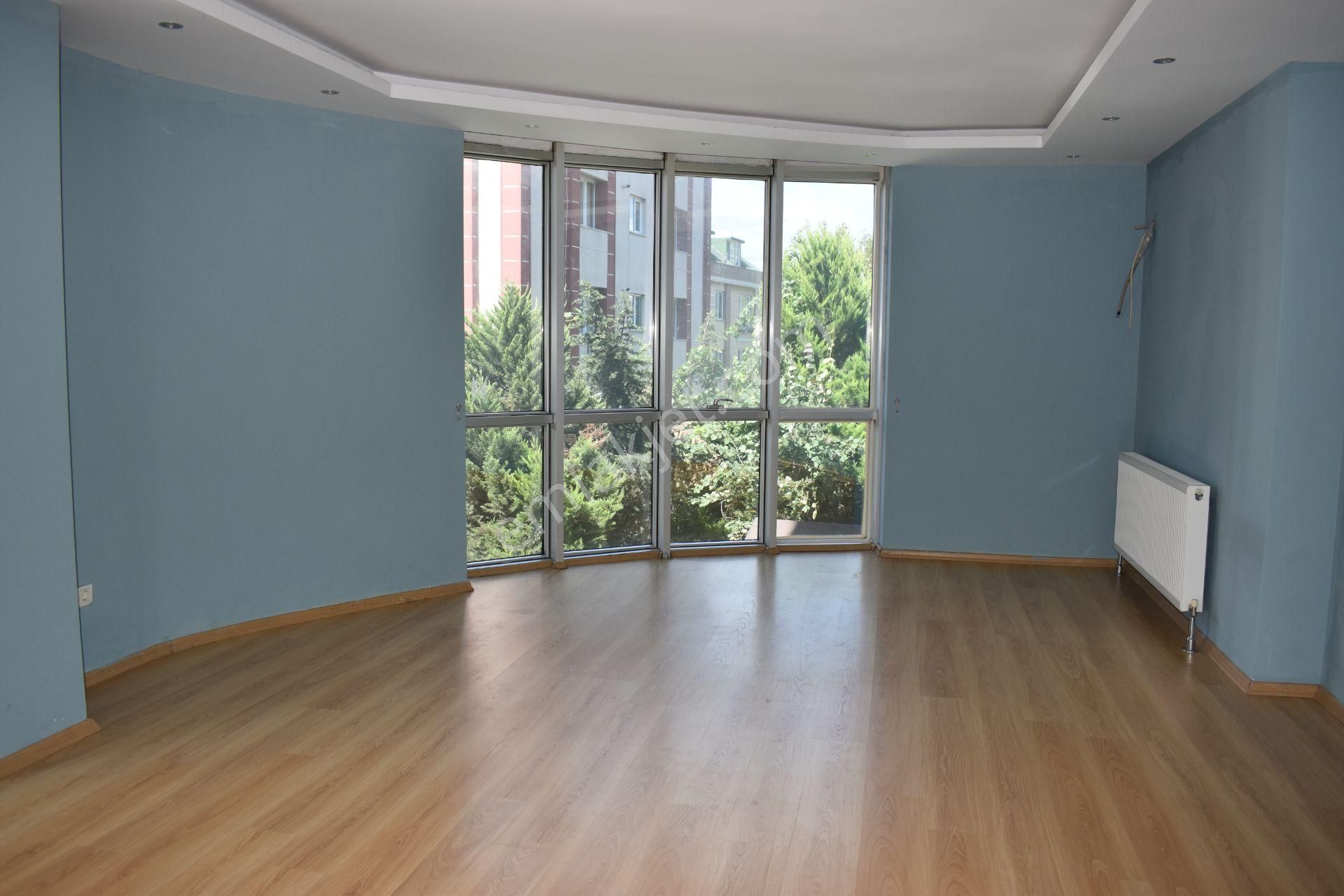 Büyükçekmece Atatürk Mah Havuzlu Sitede Ultra Lüks 4+2 Kiralık Dubleks - Görsel 3