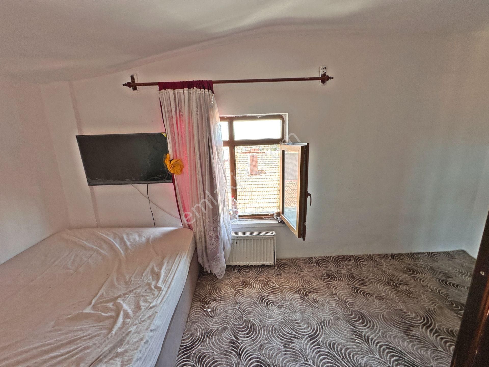 Şafaktepe Mahallesinde Ankara Manzaralı Teraslı 5+1 Satılık Dublex - Görsel 19