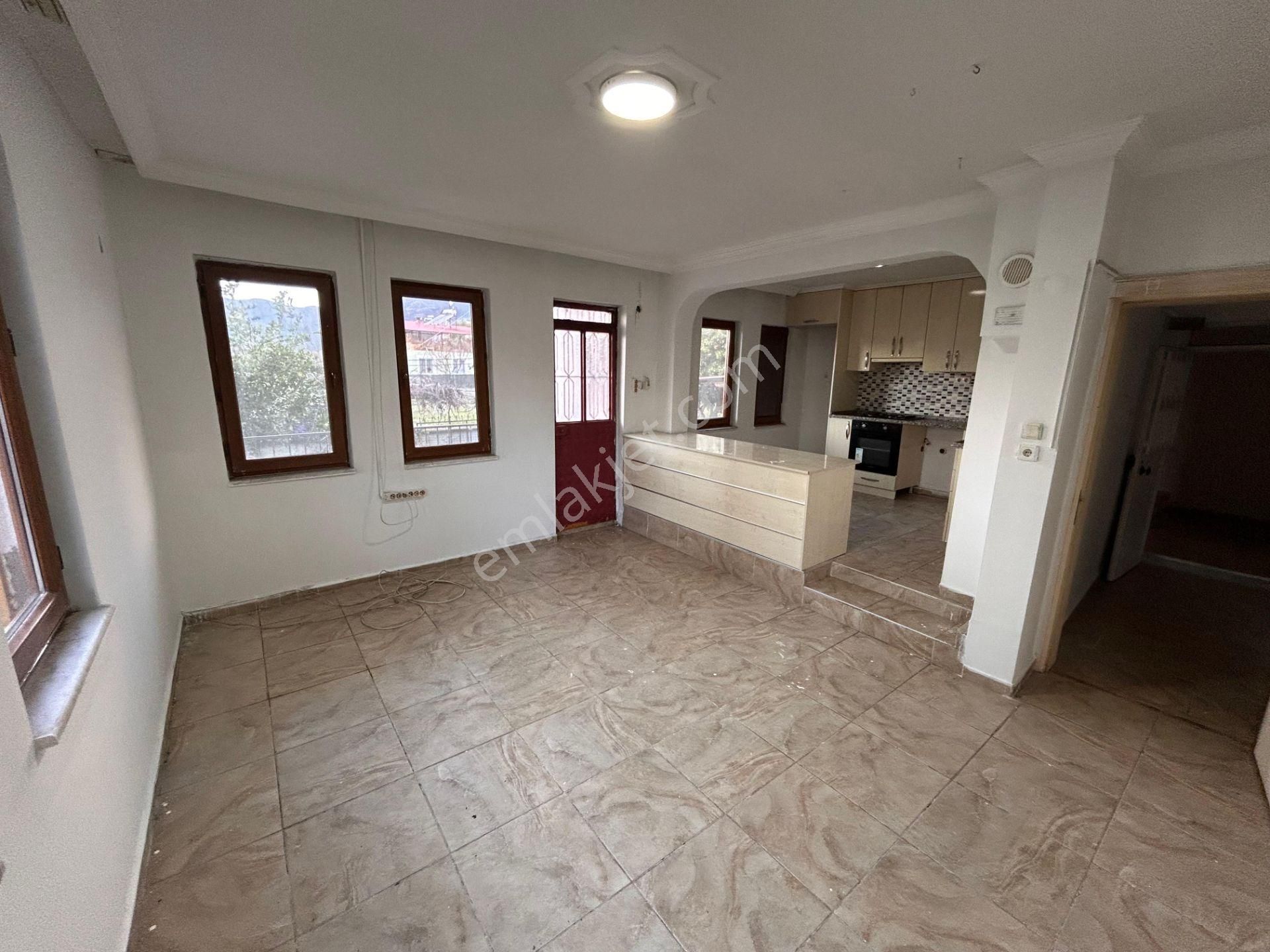 Tuana Emlak'tan Toparlar'da 3+1 Giriş Kat - Görsel 8