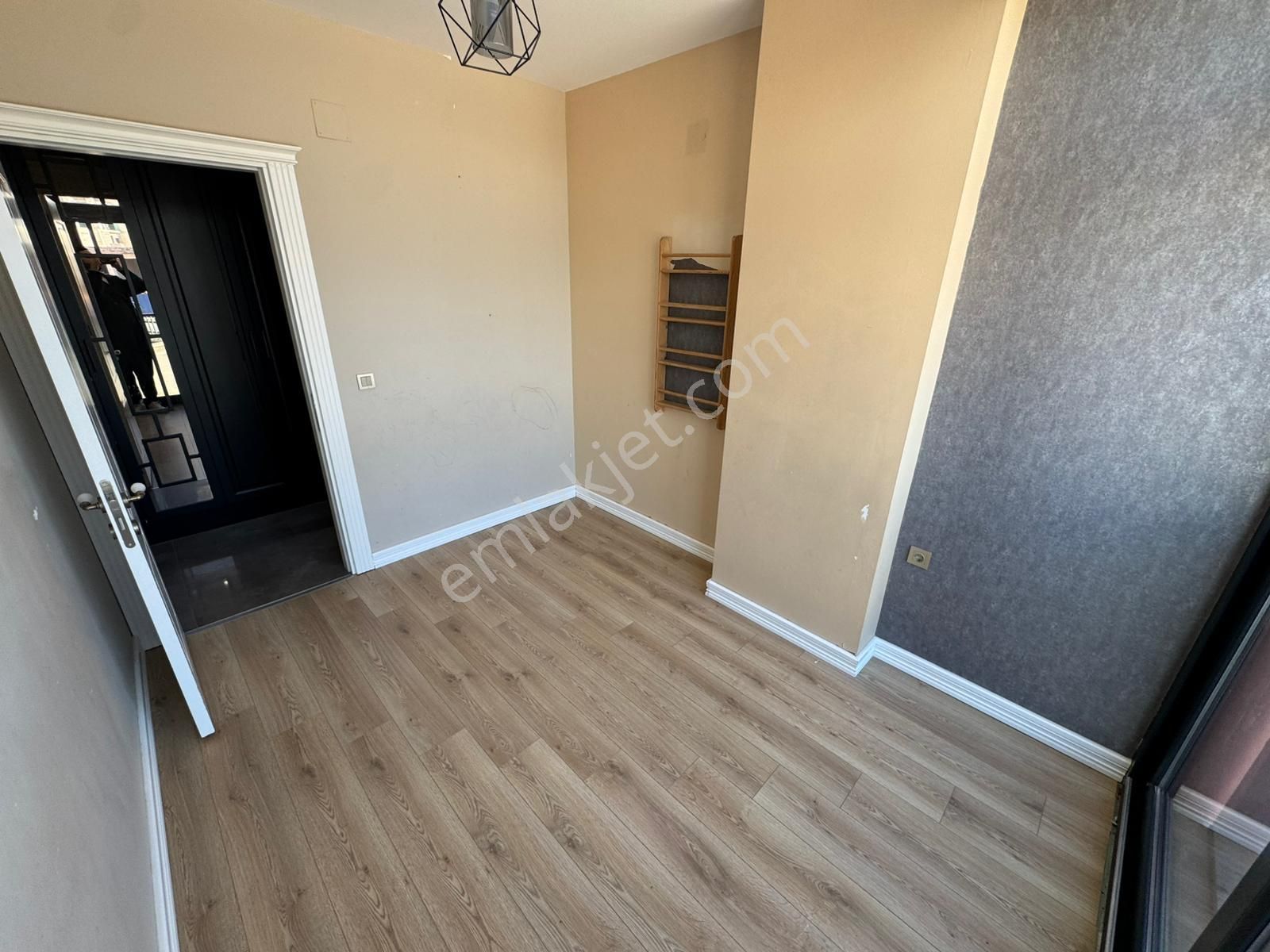 Ergünden 50. Yılda Site İçinde 3+1 Geniş Ve Modern Satılık Daire - Görsel 10