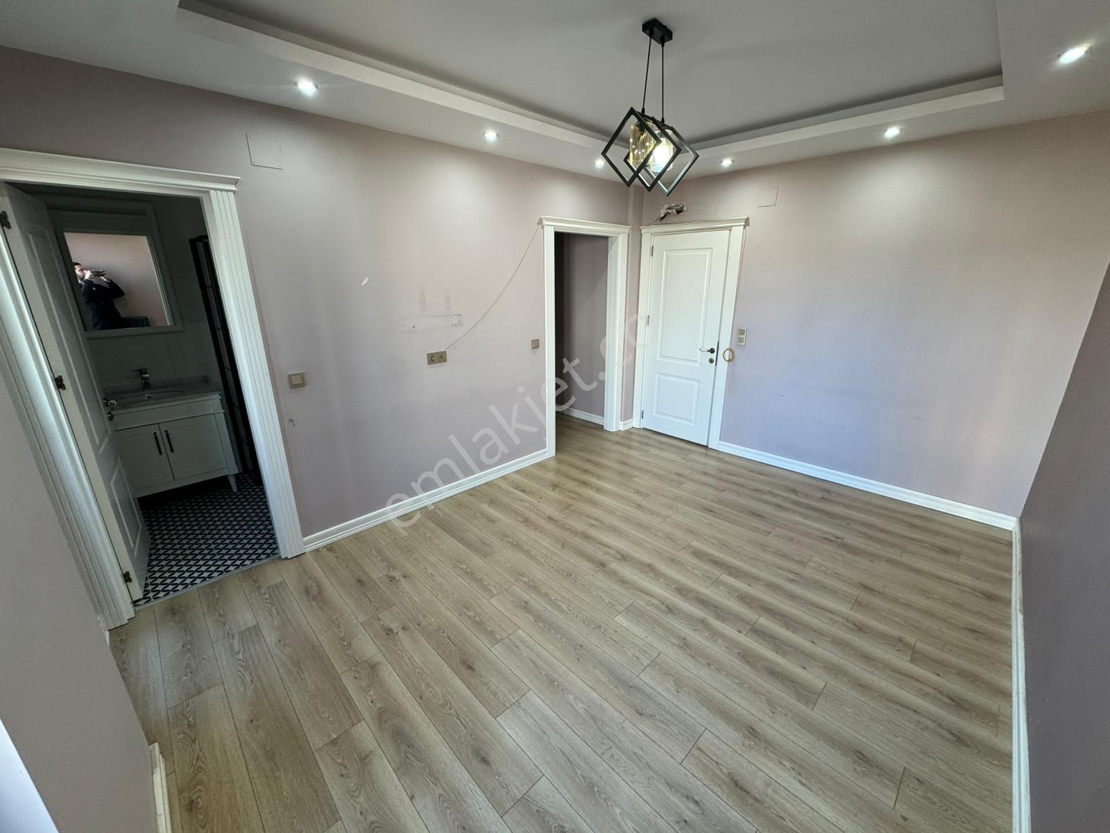 Ergünden 50. Yılda Site İçinde 3+1 Geniş Ve Modern Satılık Daire - Görsel 19