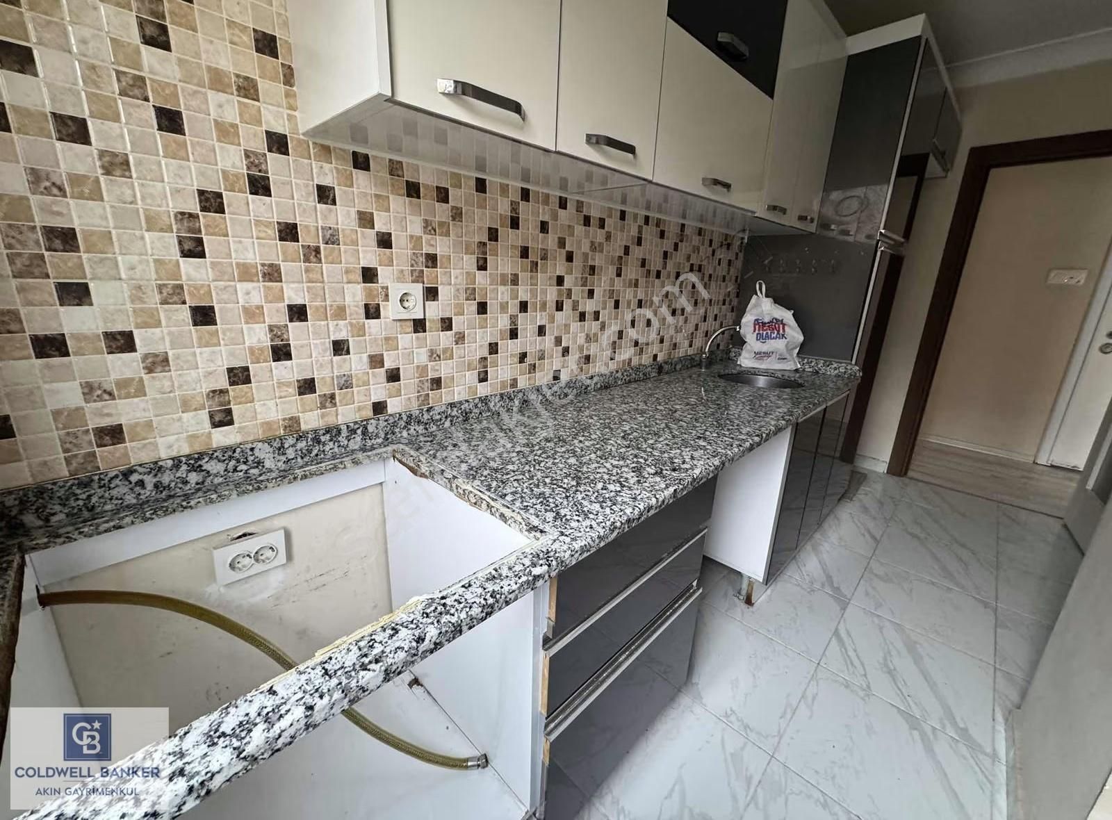 Sancaktepe Yenidoğanda Toplu Ulaşıma Yakın Asansörlü 2+1 Daire - Görsel 9