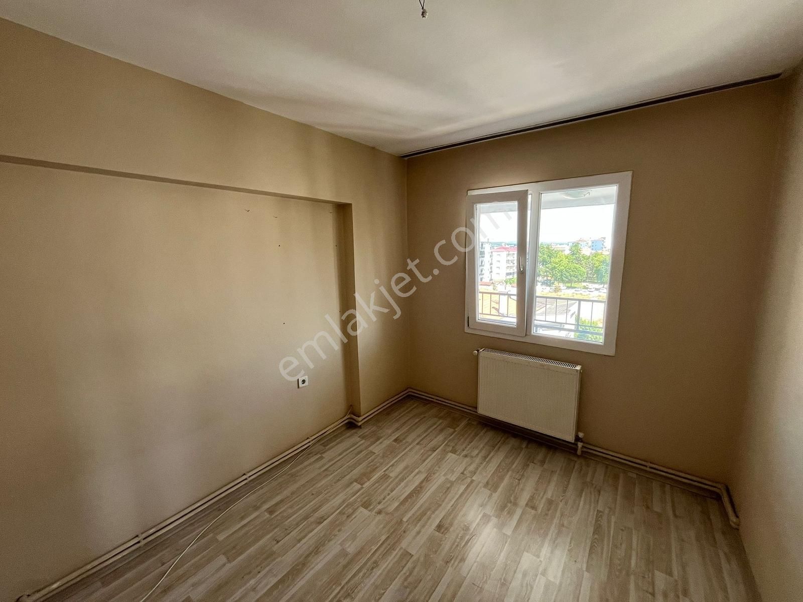 Gaziemir Site İçi 3+1 Köşe Arakat Kiralık Daire - Görsel 21