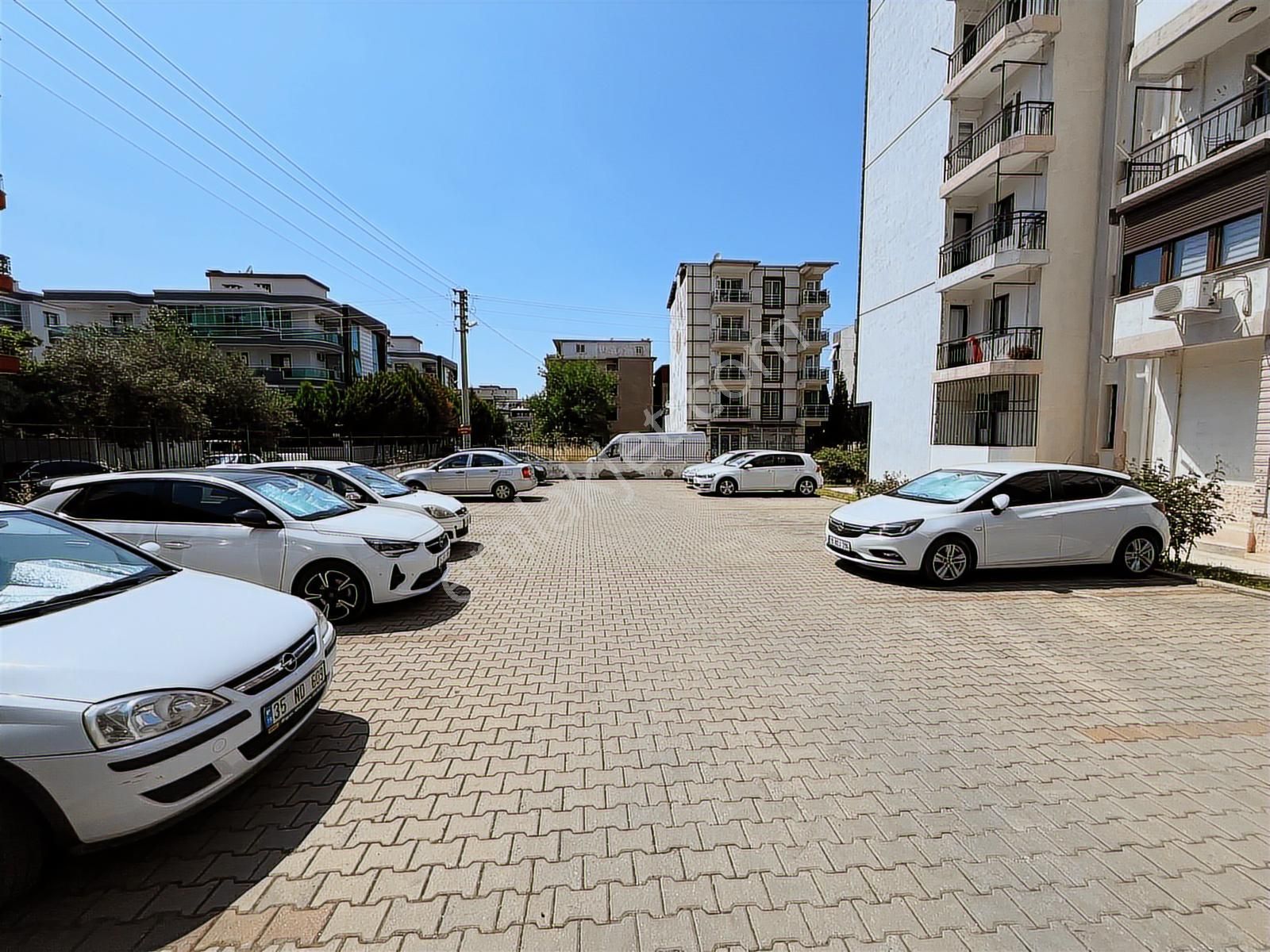 Gaziemir Site İçi 3+1 Köşe Arakat Kiralık Daire - Görsel 23