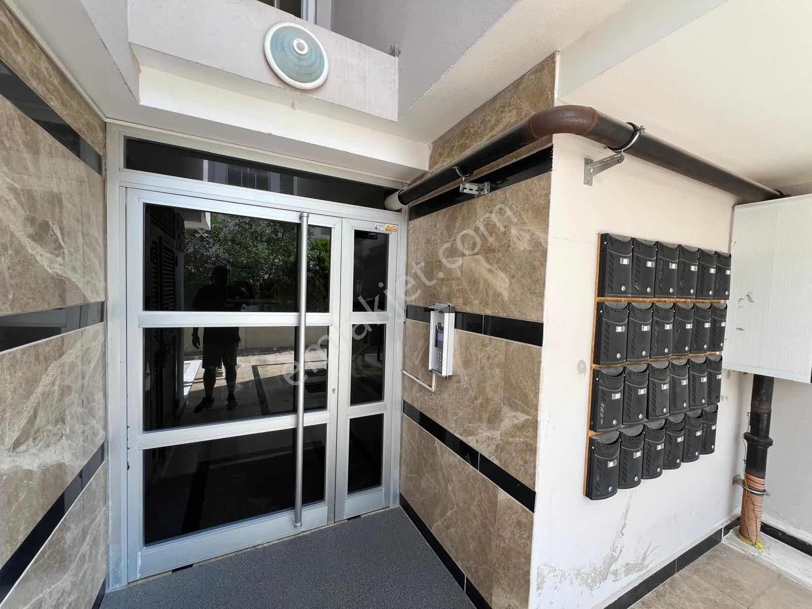 Hurma Mahallesi Havuzlu Sitede 1+1 Eşyalı Kiralık Daire - Görsel 6