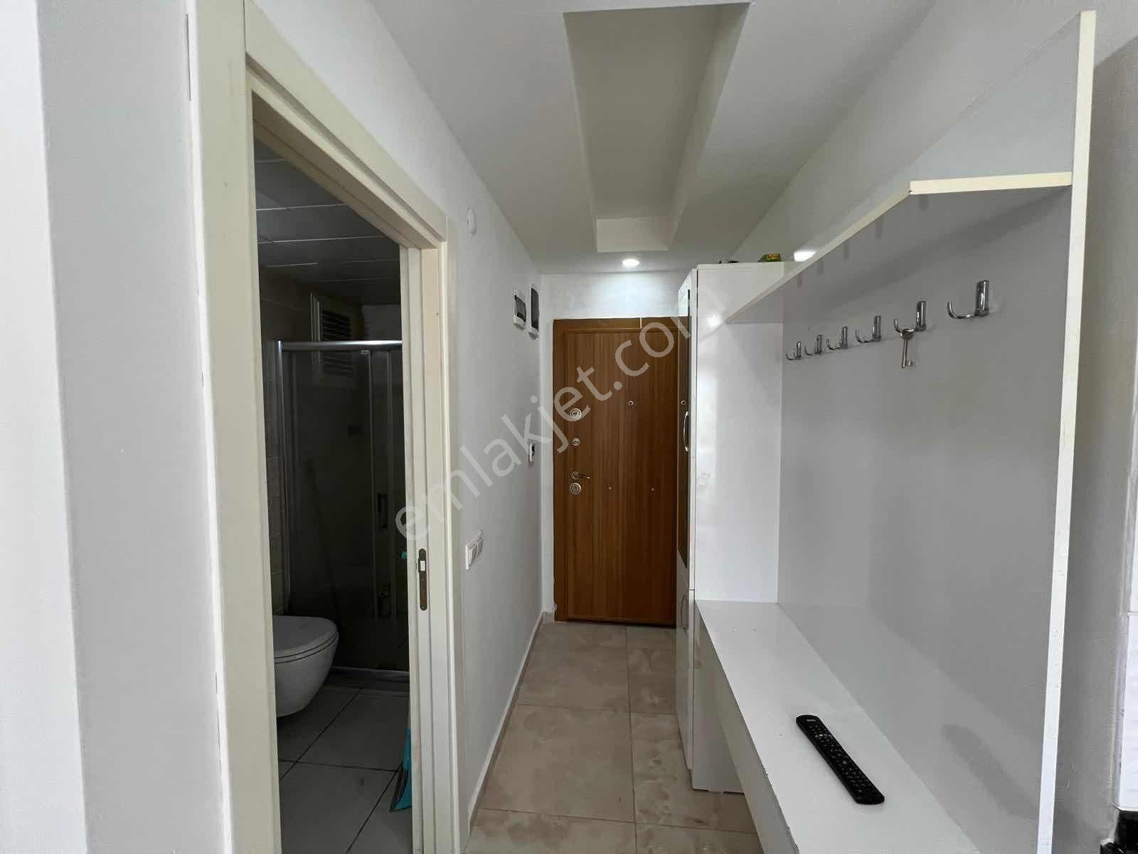 Hurma Mahallesi Havuzlu Sitede 1+1 Eşyalı Kiralık Daire - Görsel 2