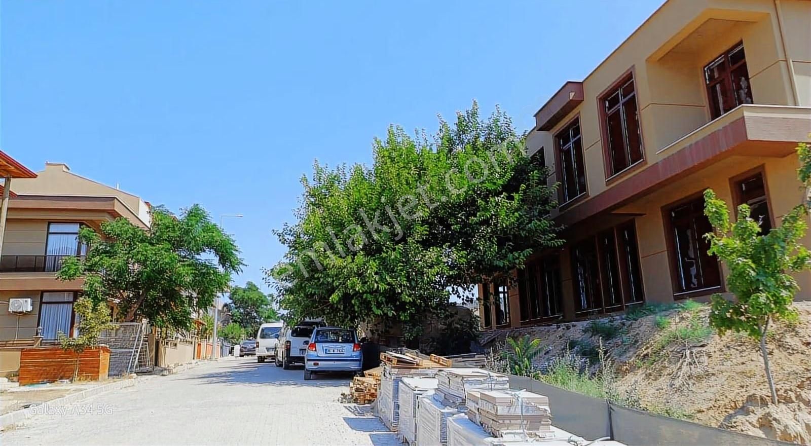 Çelebi Yapı'dan Yüzme Havuzlu,yerden Isıtmalı Lüx Sıfır Villalar - Görsel 19