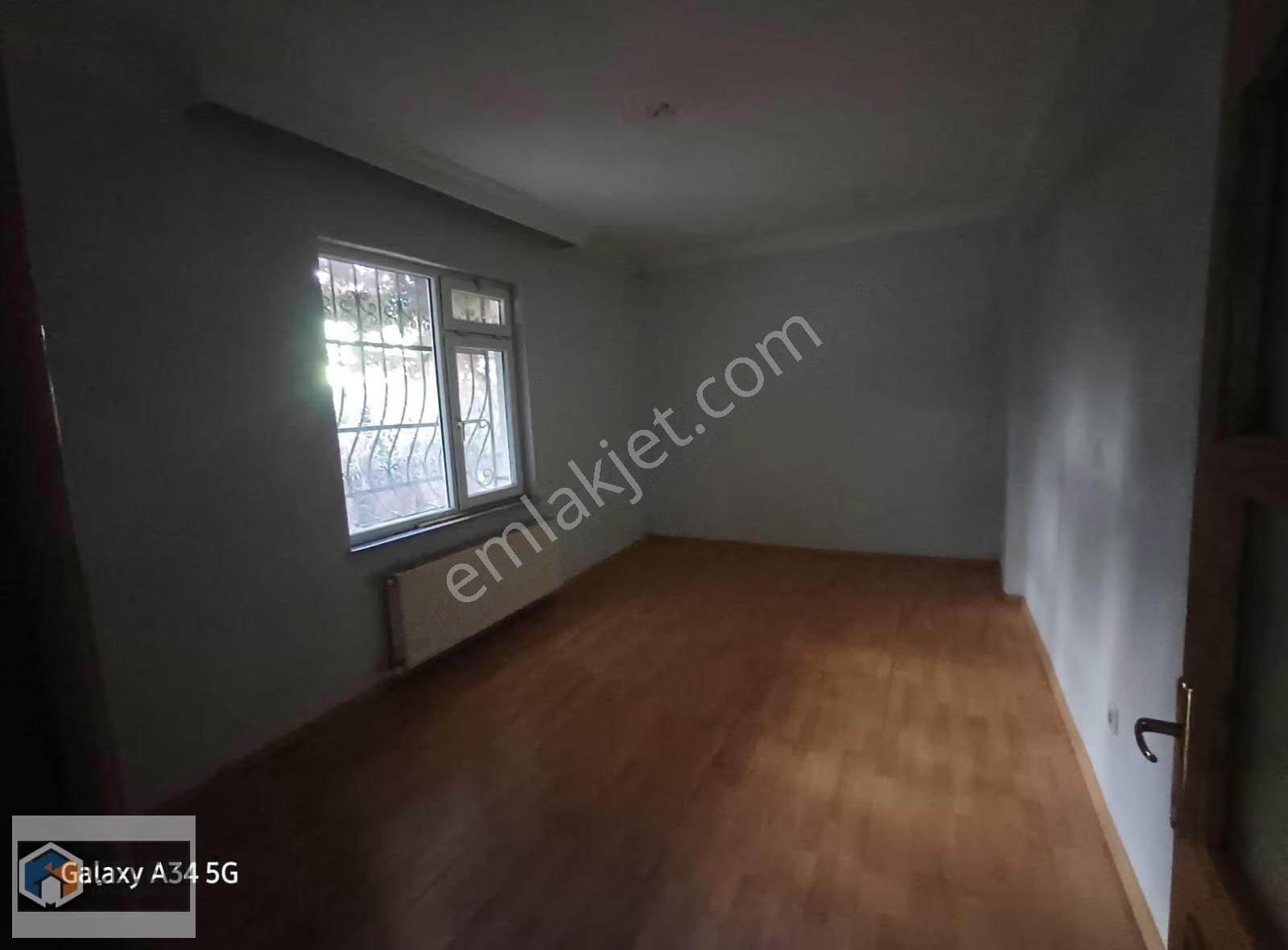 İstanbul Silivri Selimpaşa Da Müstakil Bahçeli Ev - Görsel 3