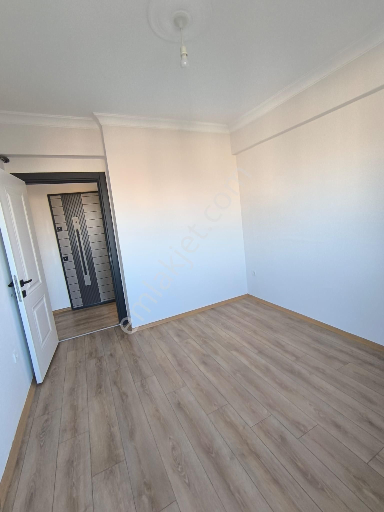 Turyaptan Çiftlikköy Deniz Manzaralı 2+1 Kiralık Daire - Görsel 7