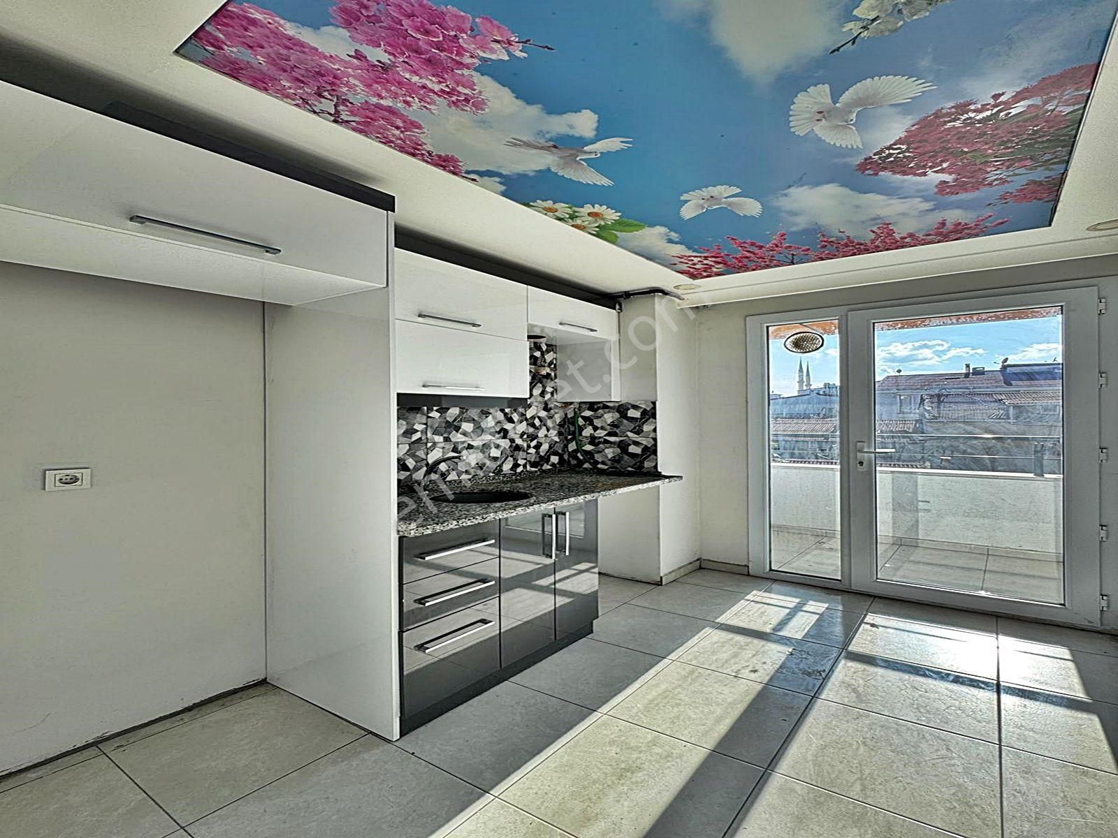 Cadde34 Yapı'dan Bağlarçeşme Merkez'de %70 Krediye Uygun Satılık 2+1 Asansörlü Binada Arakat Daire