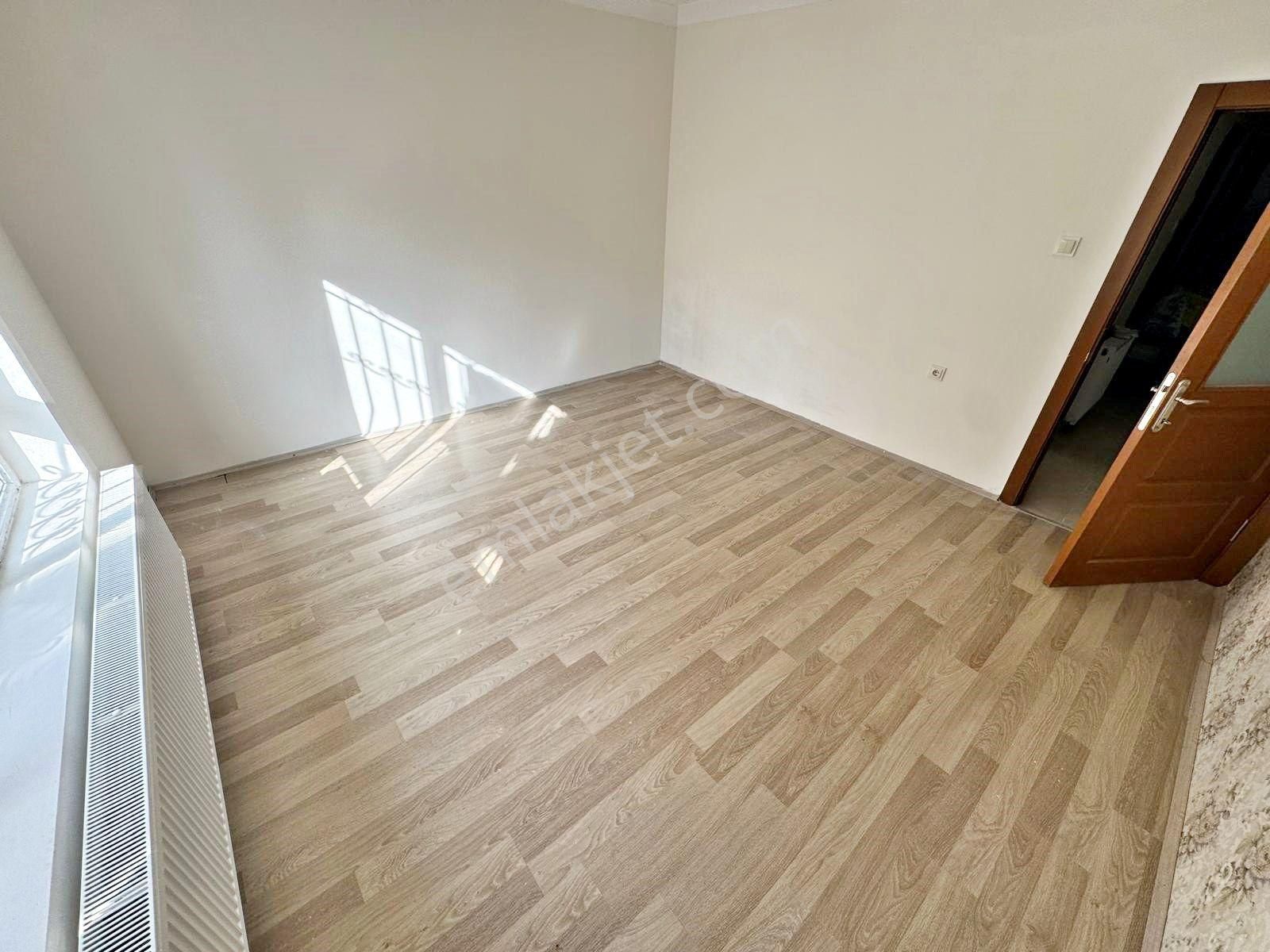 Gold Emlaktan Uygun Fiyata Kiralık 3+1 Asansörlü Daire - Görsel 25