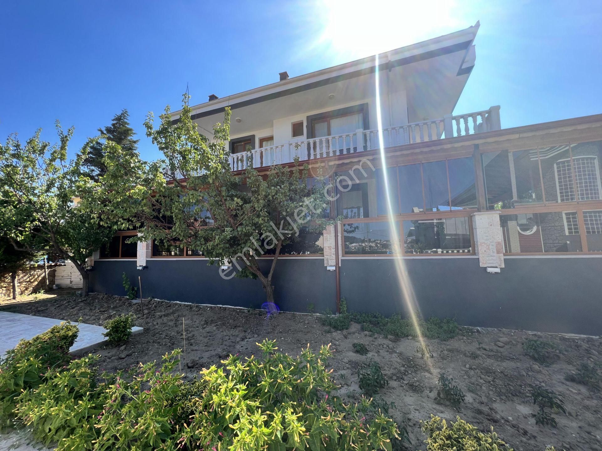 Balıkesir Ayvalık Ta Satılık 2 Adet Villa.denize 50 Metre - Görsel 5