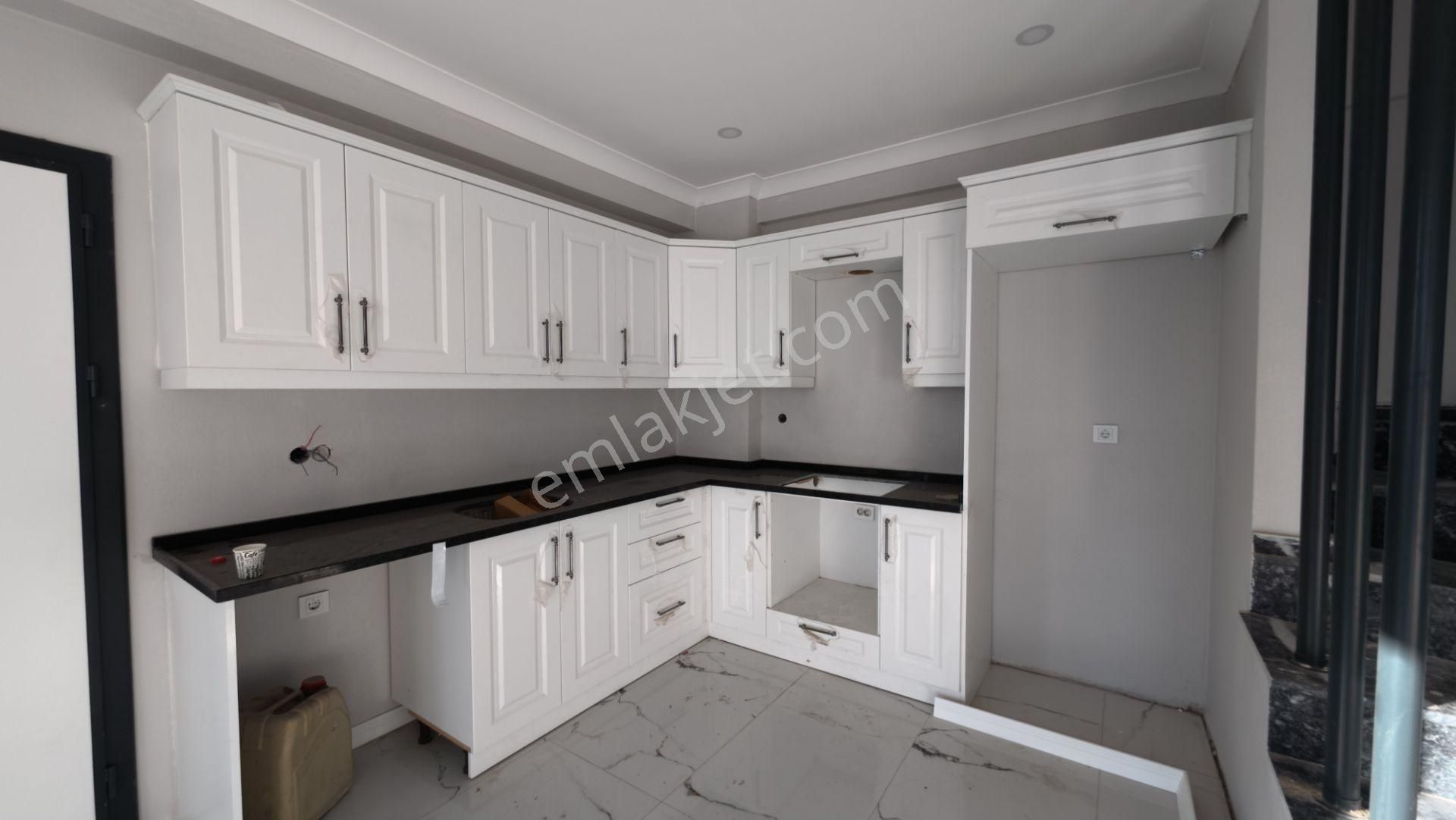 Sakarya Kocaali’de Müstakil Havuzlu 4+1 Lüks Villa - Görsel 16