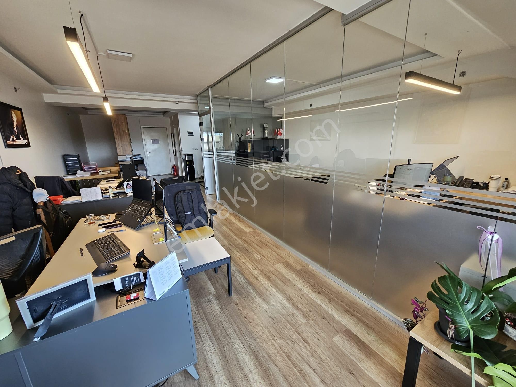 Maltepe Ofistanbul Plaza Kdv'li 198m2 Kiralık 2+2 İskanlı Dubleks Ofis - Görsel 22