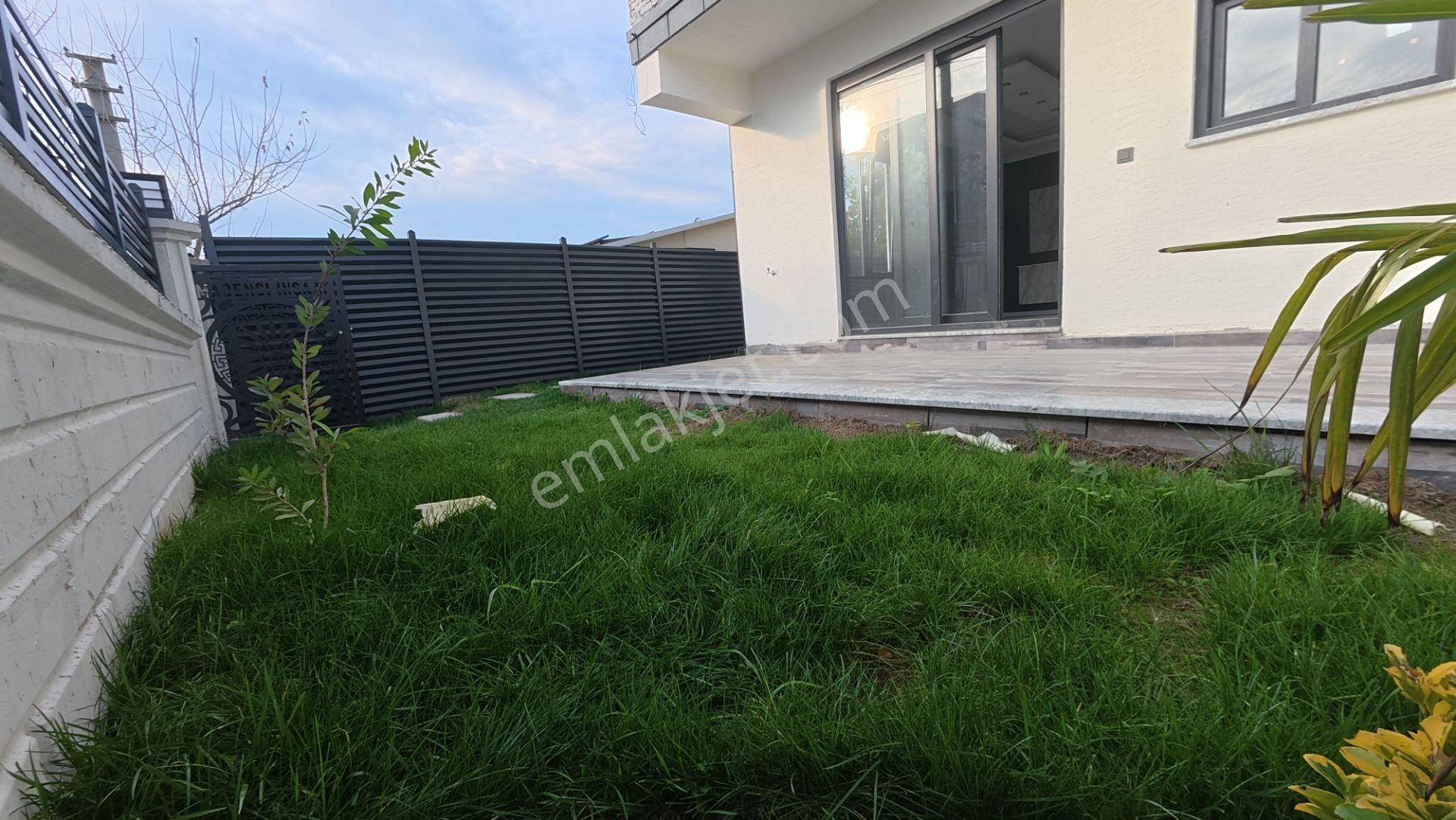 Kocaali’de Satılık 3+1 Villa Sıfır Ve Modern - Görsel 4