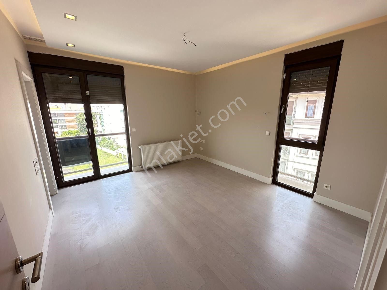 Kadı Konakları - Uluç'ta Kadı Konakları'nda Geniş Ve Bakımlı 4+1 Satılık Daire - Görsel 13