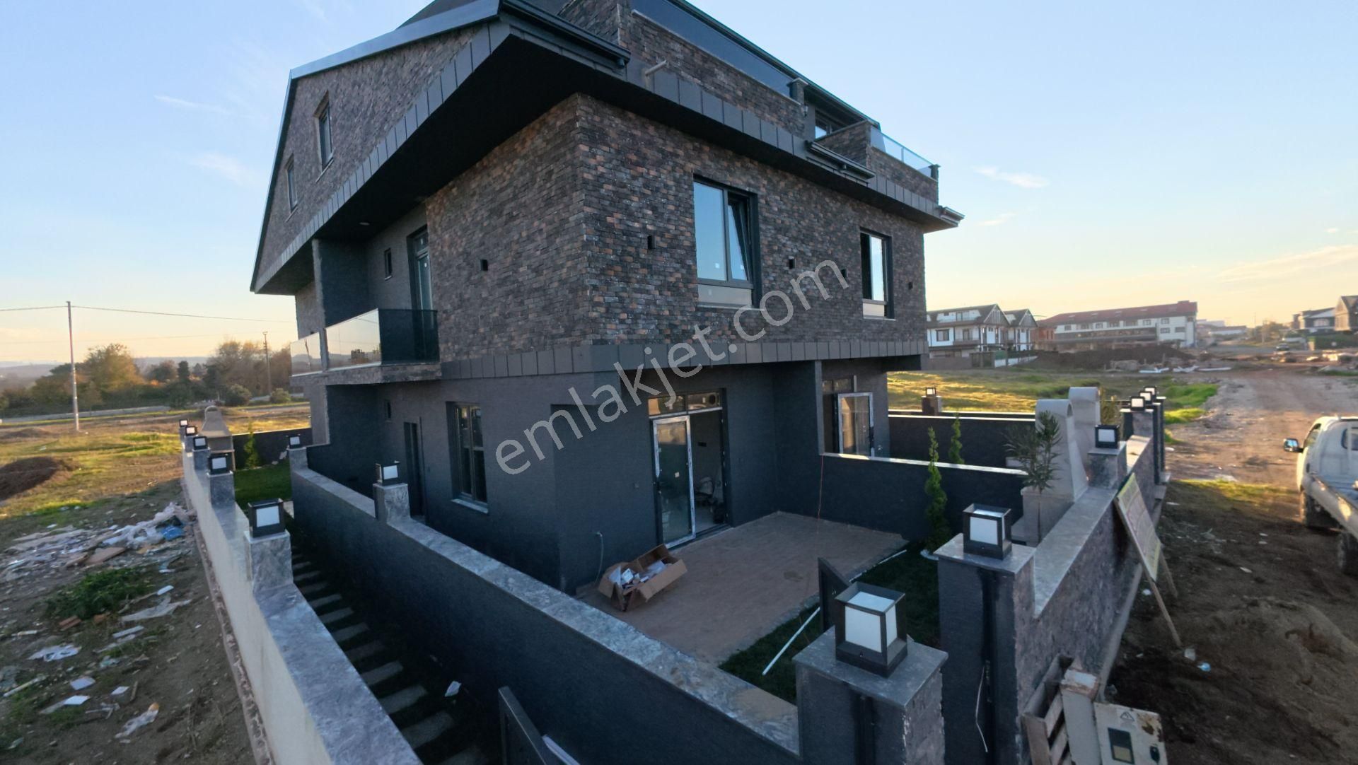 Sakarya Kocaali’de Sıfır 4+1 Modern Tasarım Villa - Görsel 4