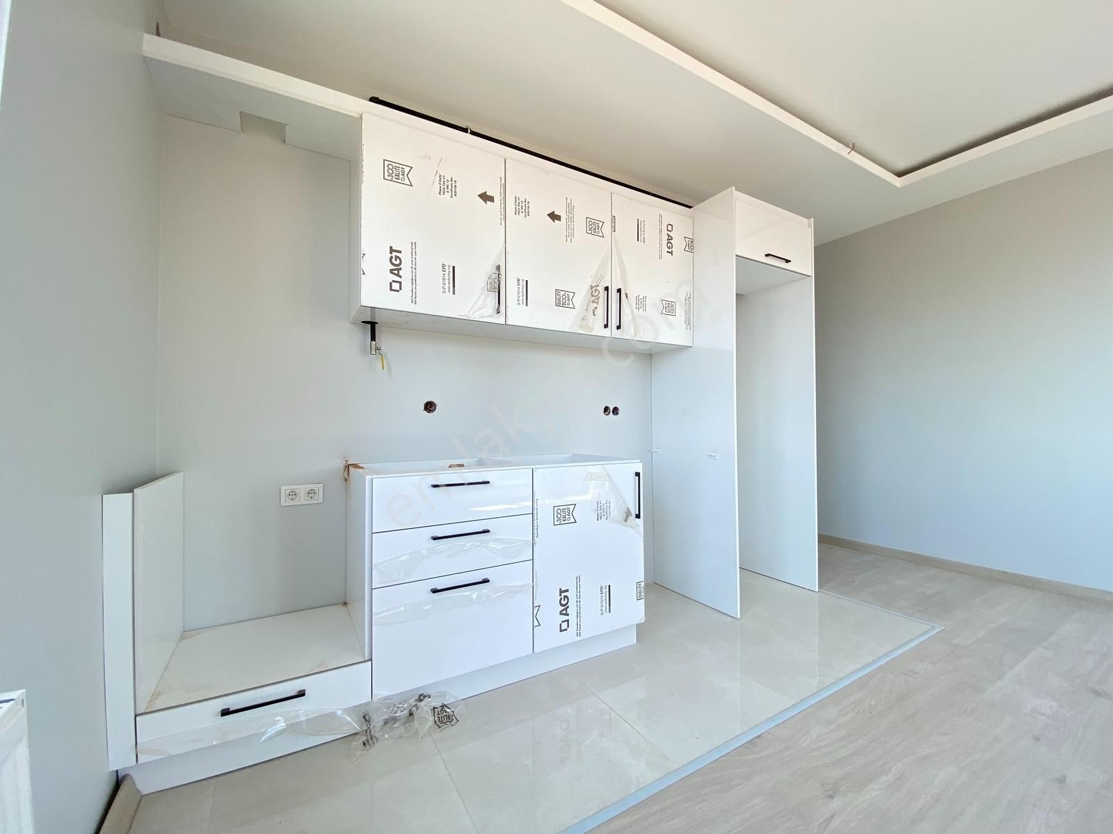 Focus'tan Metro-hastane-adliye Yakını,sıfır,k.otoparklı, Şık 2+1 - Görsel 13