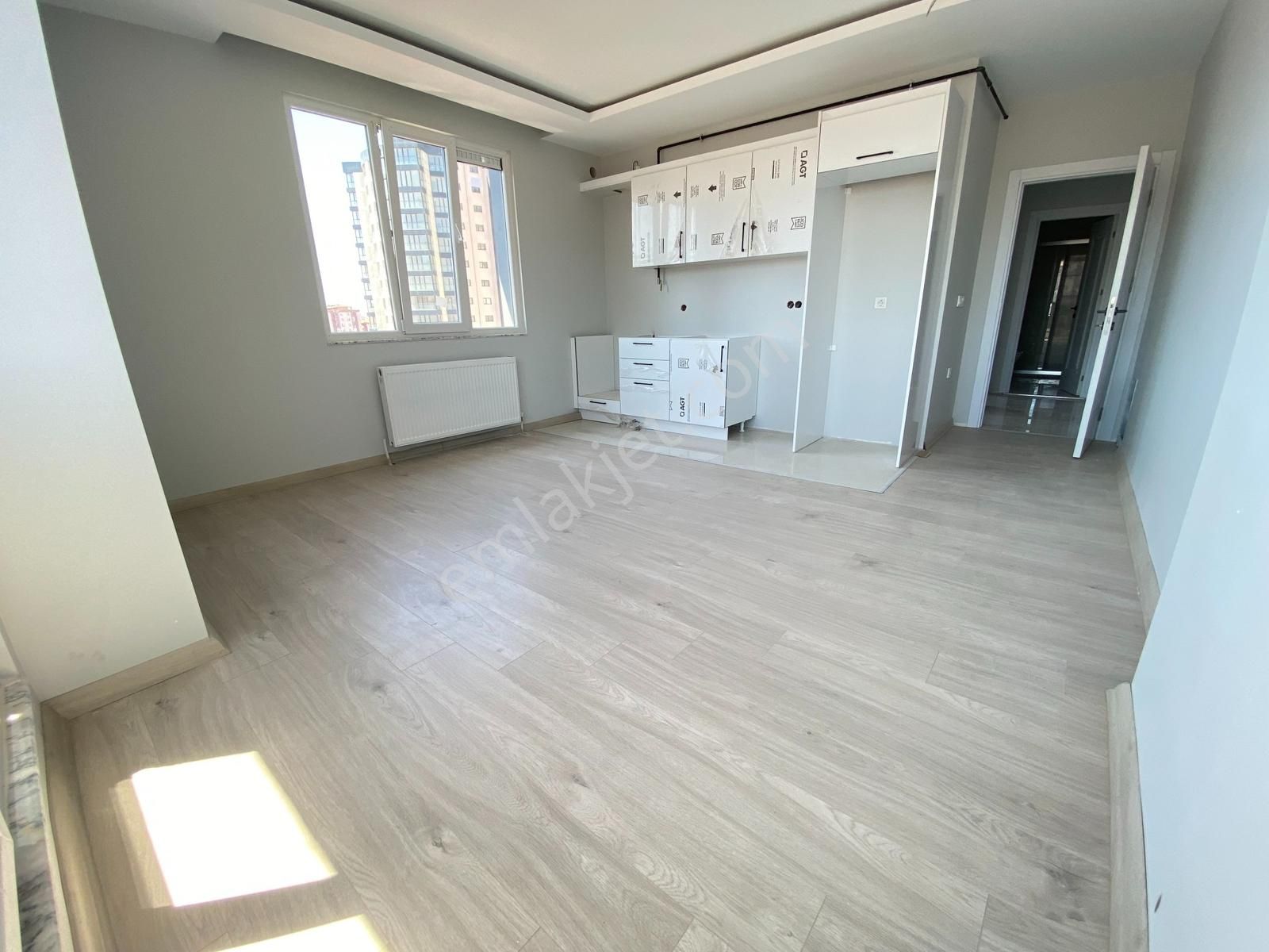 Focus'tan Metro-hastane-adliye Yakını,sıfır,k.otoparklı, Şık 2+1 - Görsel 12