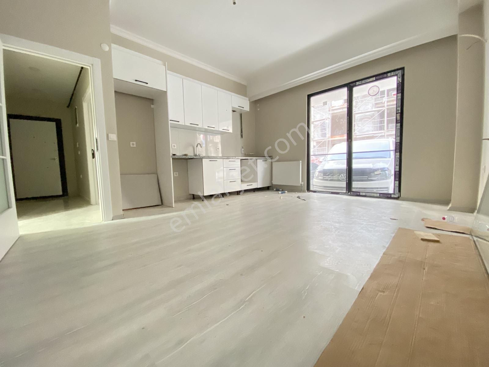 Focustan Metroya Ve E5 Karayollarına Yakın,sıfır,a.otoparklı,1+1 - Görsel 15