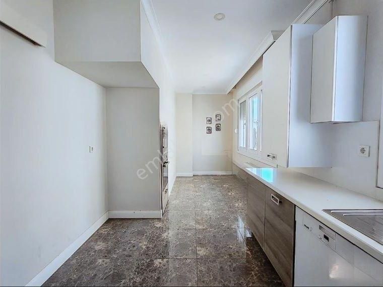 Şaşkınbakkal Da Kombili 195 M2 Net 4+1 Teraslı Dubleks Kadıköy İstanbul - Görsel 16