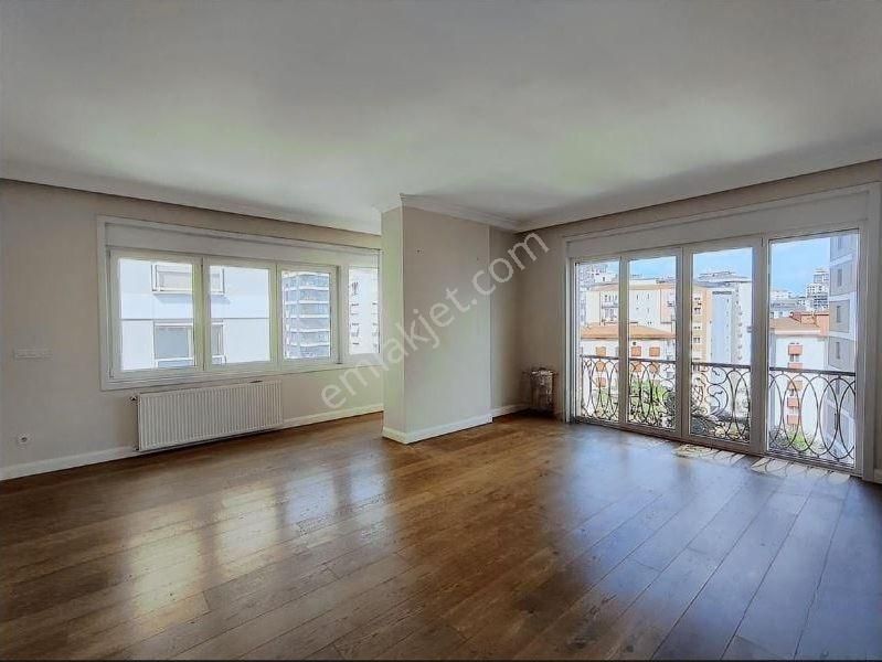 Şaşkınbakkal Da Kombili 195 M2 Net 4+1 Teraslı Dubleks Kadıköy İstanbul - Görsel 13