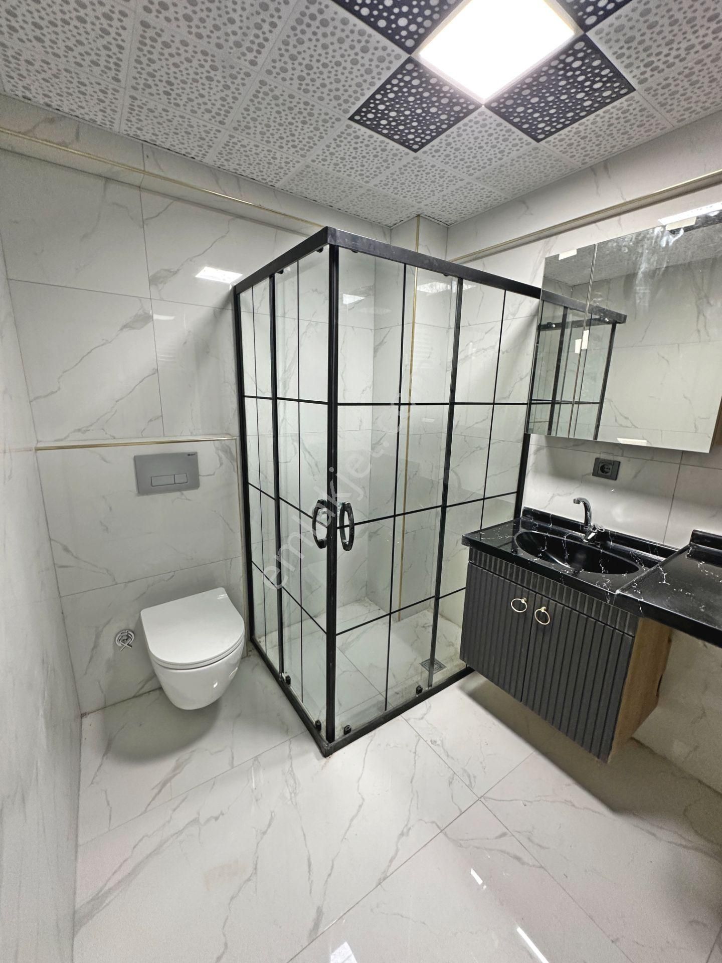 Demirlibahçe Mahallesinde Ön Cephede Bağımsız Salon 3+1 Satılık Daire - Görsel 19