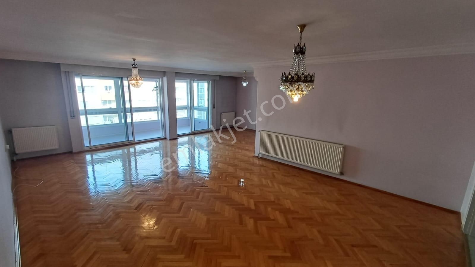 İnönü Caddesi Poligon Metro Yakını Otoparklı Satılık Daire 4+1 - Görsel 4