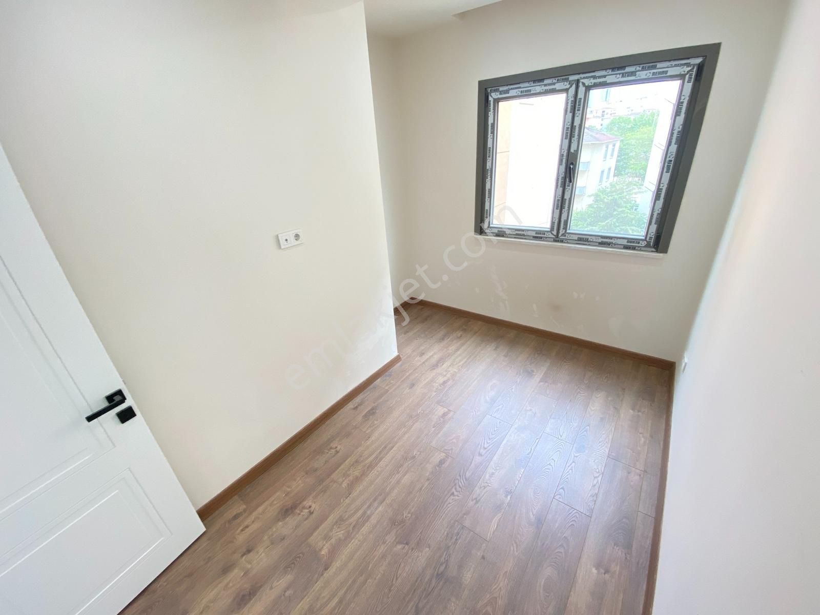 Focus'tan Metro-adliye-hastane Yakını,sıfır,önü Açık,ferah, 2+1 - Görsel 18