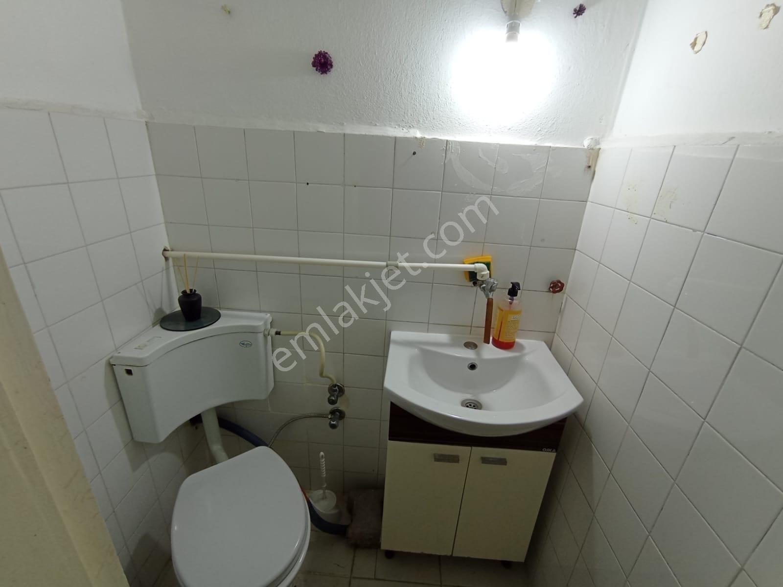 Göztepe 32 M2 Mutfak Wc Mevcut Kiralık Dükkan&mağaza - Görsel 9