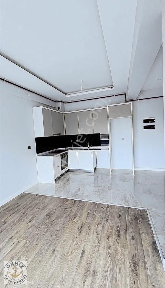 Yaşamkent Eşşiz Mimari Projede Geniş Teras Alanlı 1+1 Daire - Görsel 6