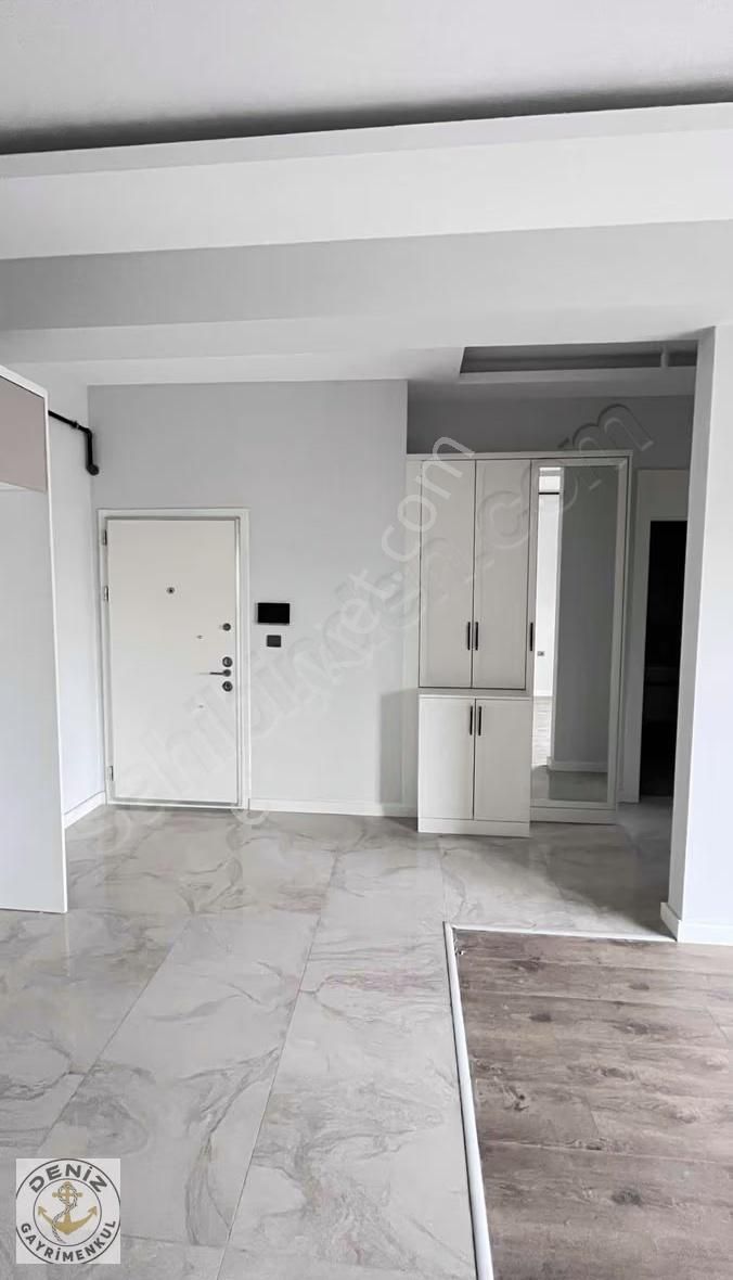 Yaşamkent Eşşiz Mimari Projede Geniş Teras Alanlı 1+1 Daire - Görsel 5