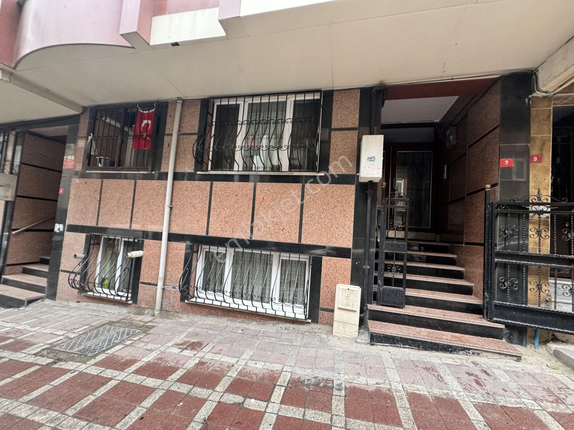 Bayrampaşa Murat Mah Satılık Fiyat Avantajlı İskanlı 2+1 Daire - Görsel 26