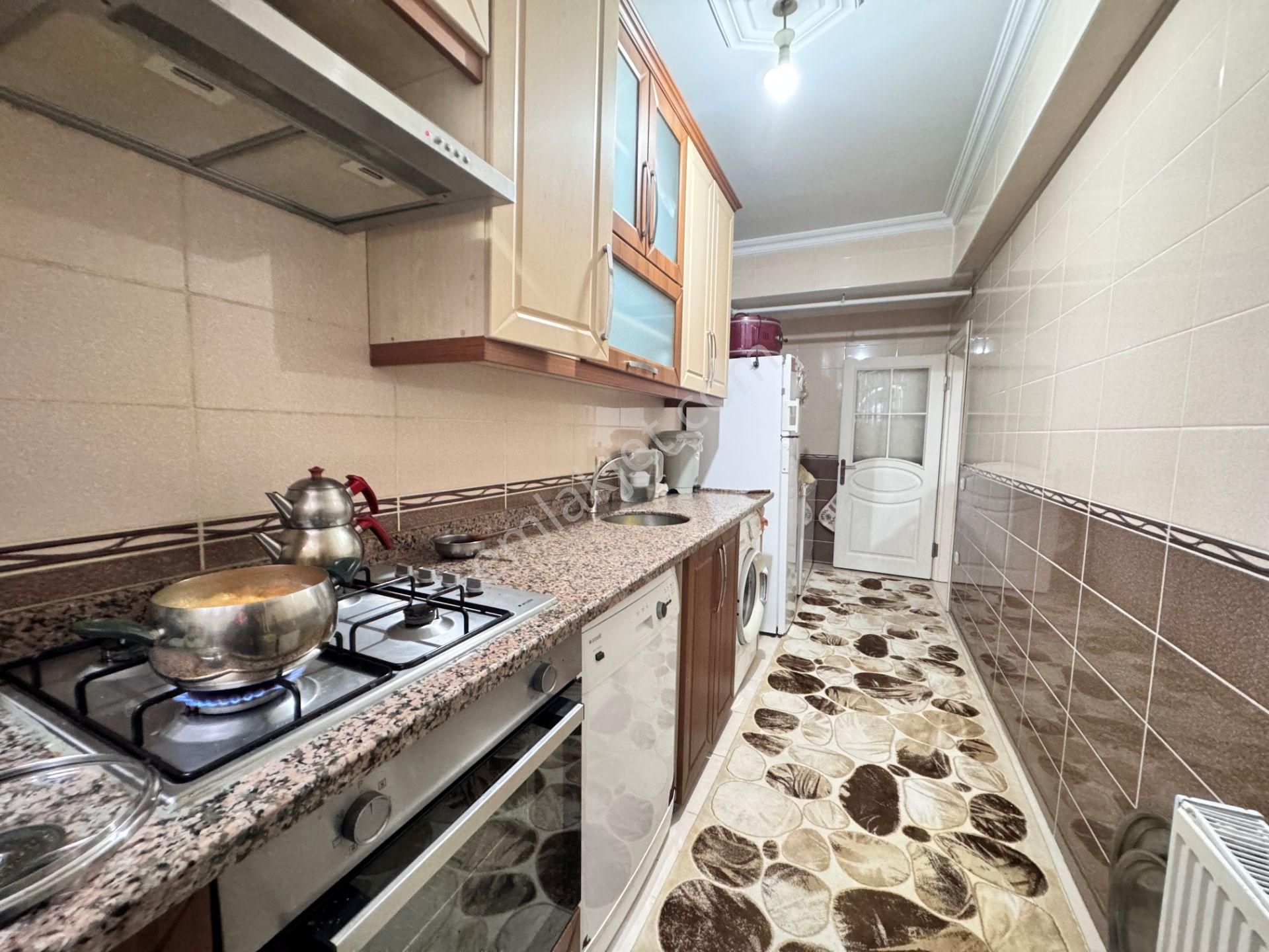 Bayrampaşa Murat Mah Satılık Fiyat Avantajlı İskanlı 2+1 Daire - Görsel 9