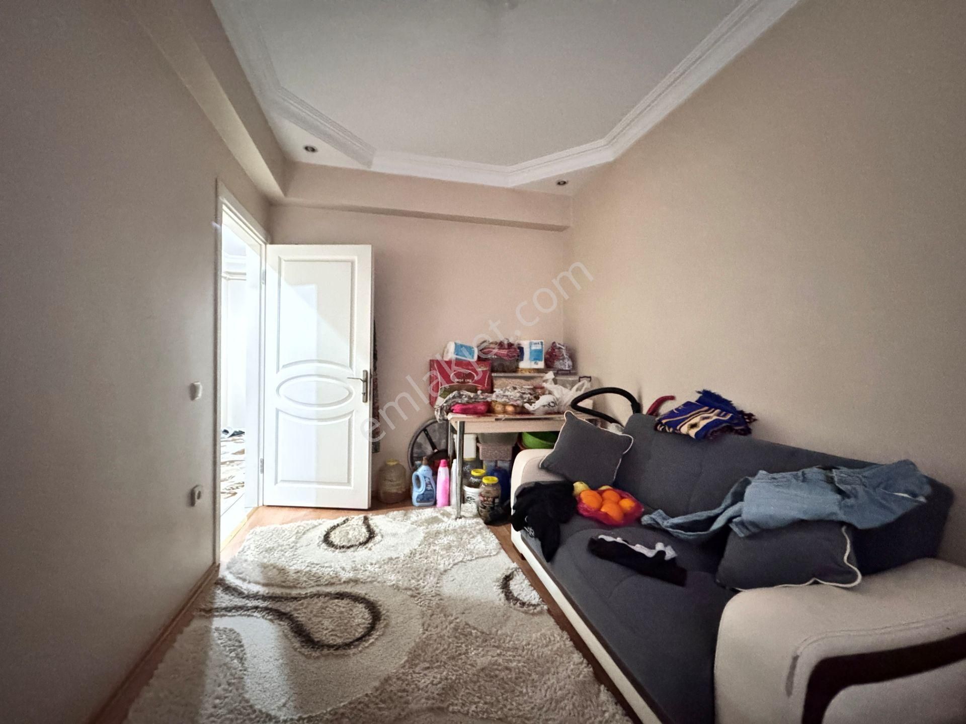 Bayrampaşa Murat Mah Satılık Fiyat Avantajlı İskanlı 2+1 Daire - Görsel 14