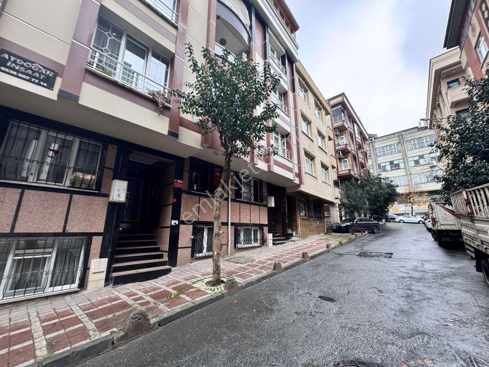 Bayrampaşa Murat Mah Satılık Fiyat Avantajlı İskanlı 2+1 Daire - Görsel 23